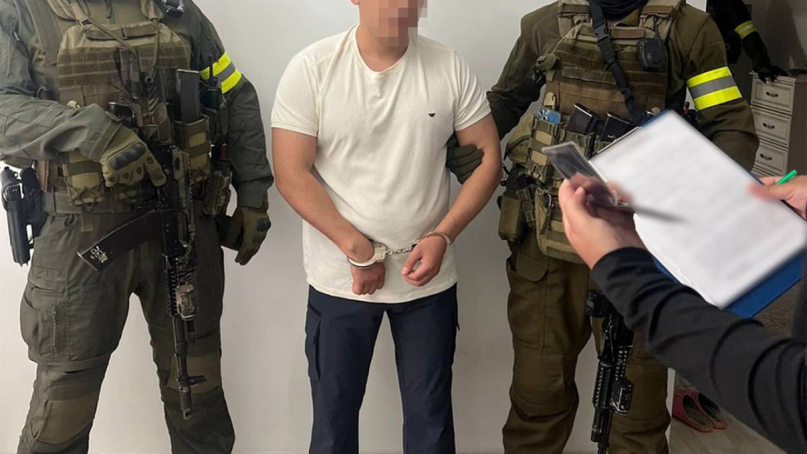 Қаруды заңсыз сақтағандар әшкере болды.