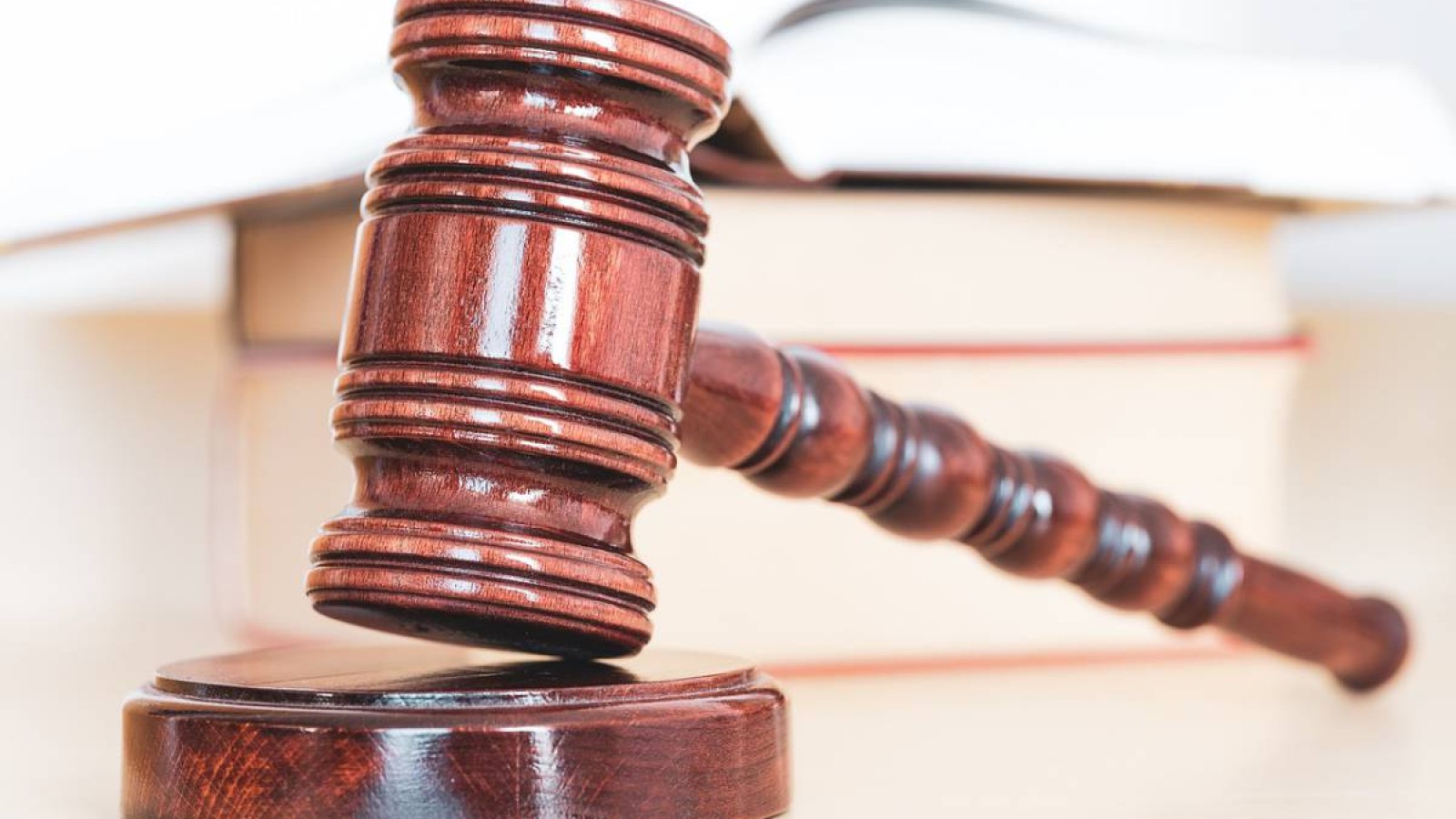 «Рецидивист» автокөлік жүргізуші сотталды.