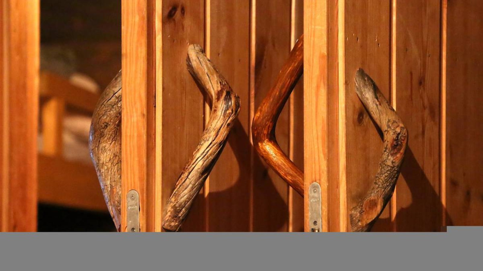 Саунадағы «судья» мен «прокурор» — тексеріс басталды (видео).