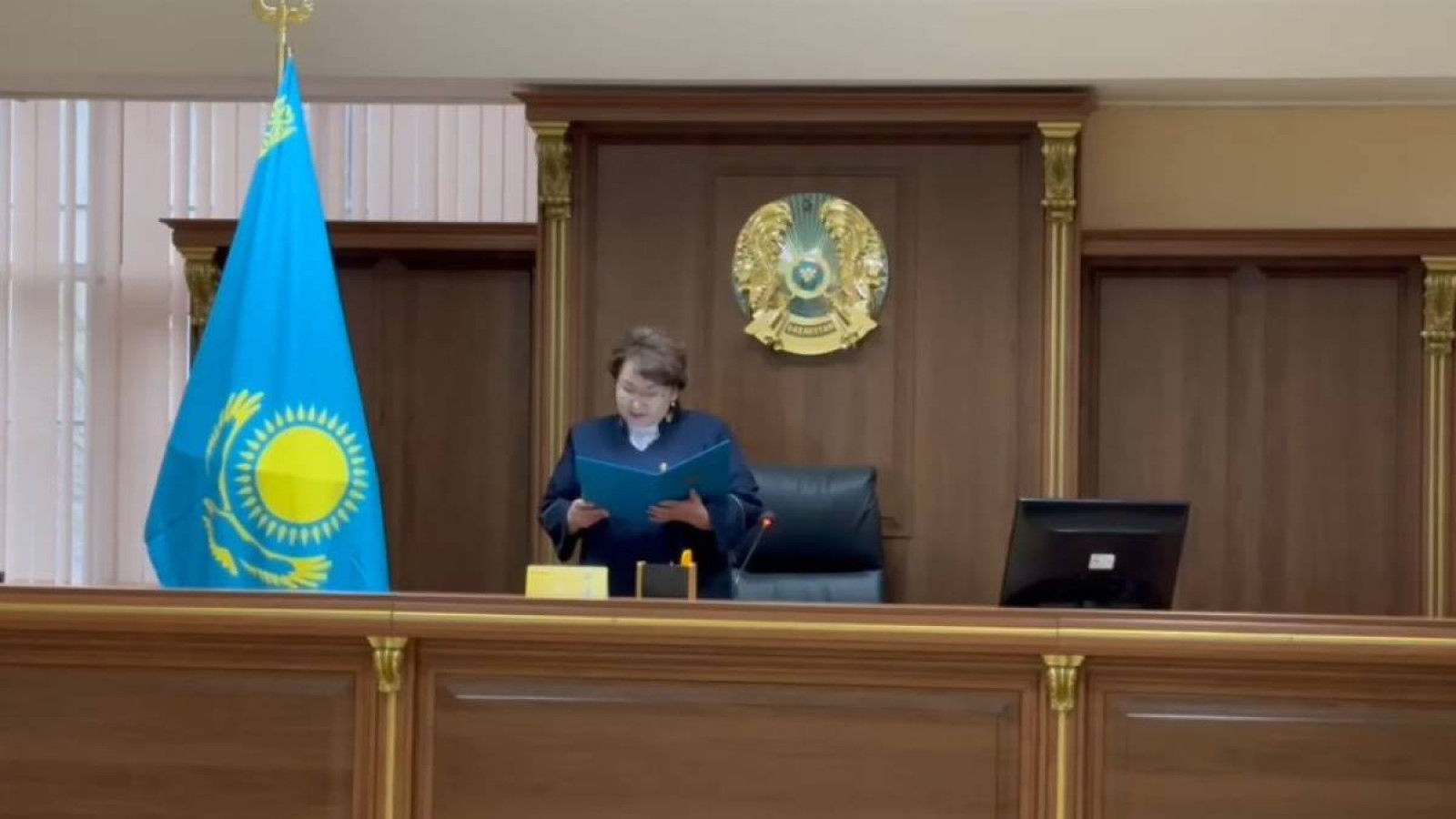 Жамбыл облысында полицейді өлтірді деген күдікті екі айға қамауға алынды.