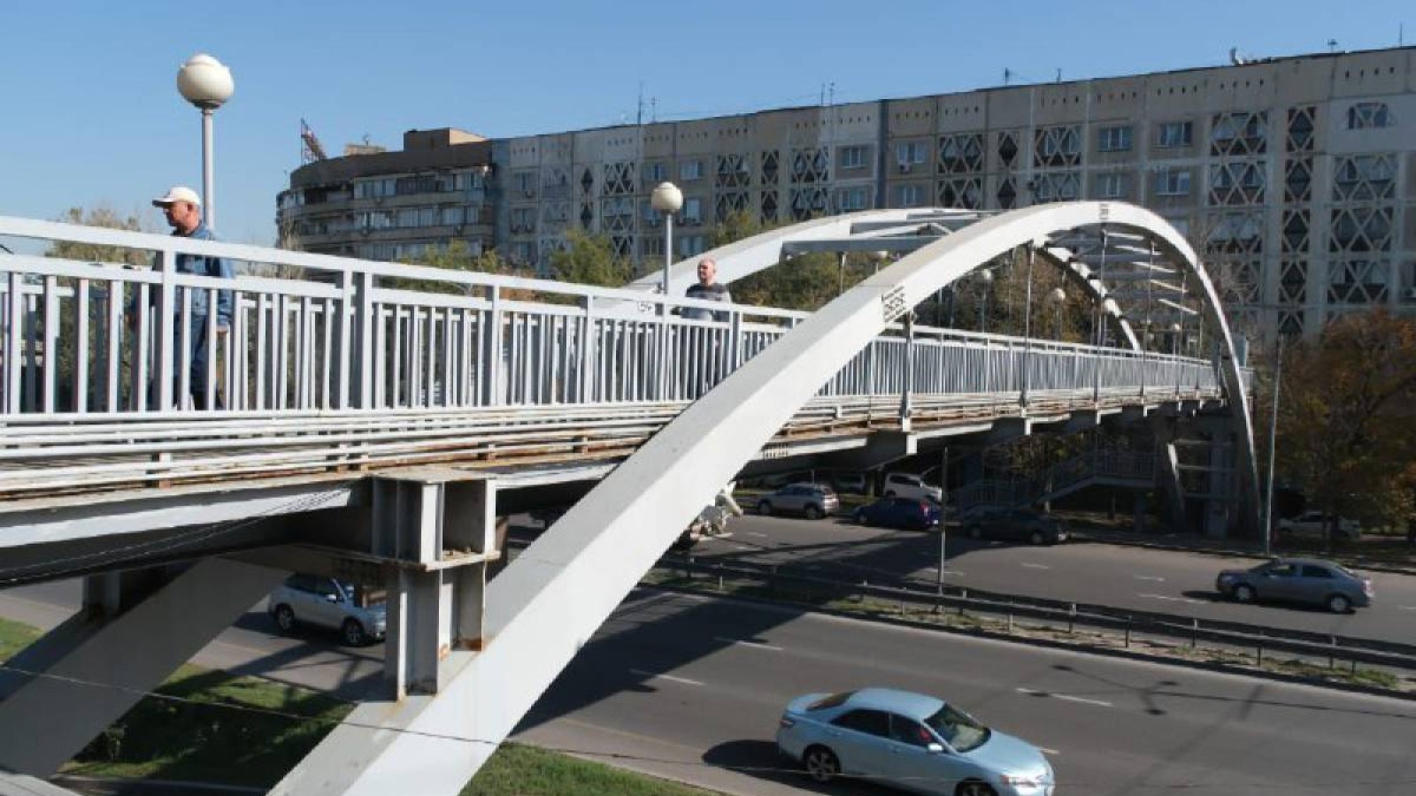 Алматыда жолайрықтар мен жаяу жүргіншілер өткелдерінің жағдайы тексеріліп жатыр.