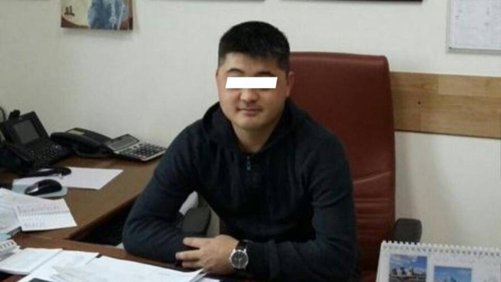 ШҚО-да бұрынғы полицей кәмелетке толмағандарға зорлық көрсетті деген күдікке ілінді.