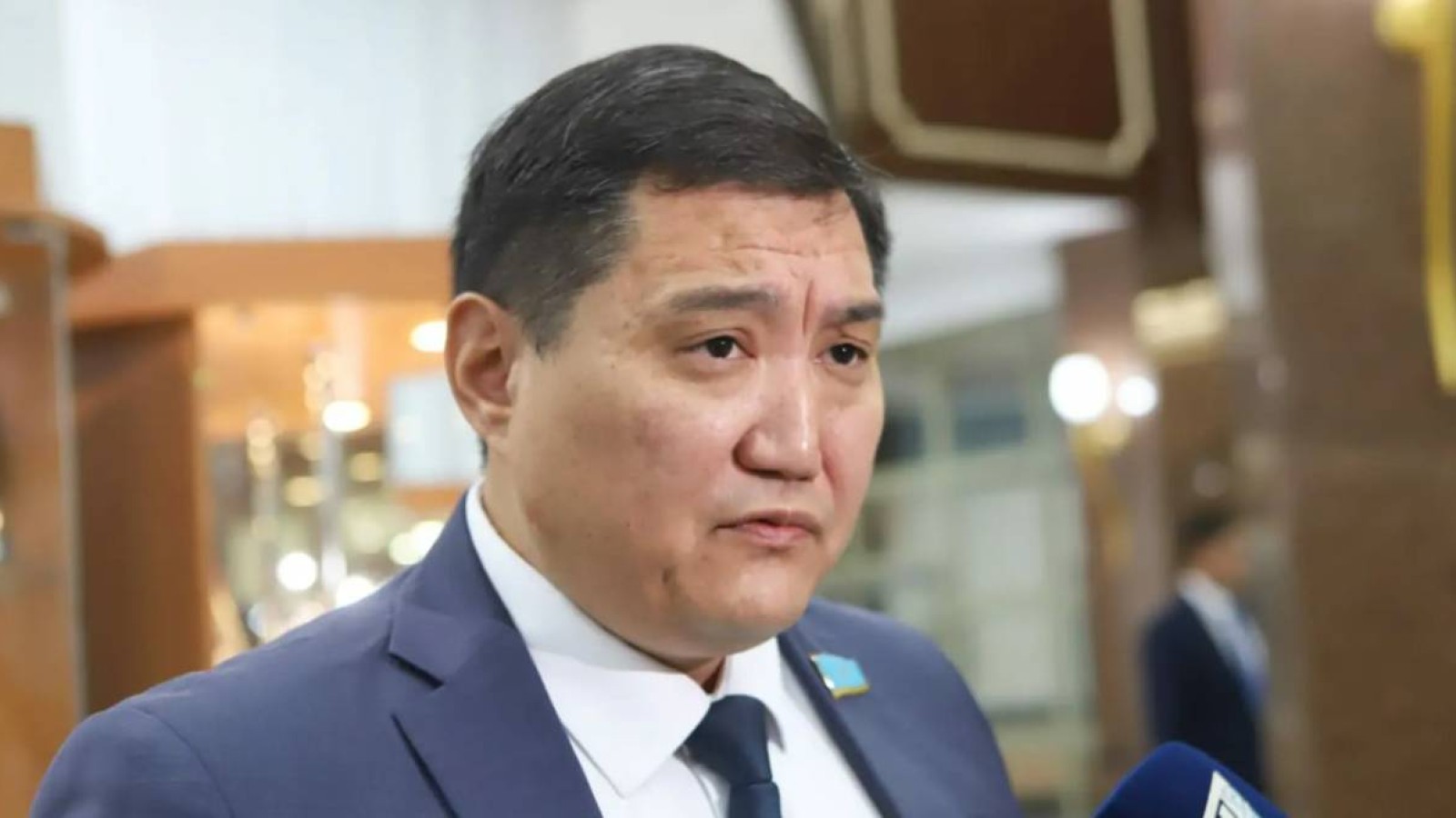 Дабыл қағатын уақыт келді. Депутат су көлемі 50 пайызға азаятынын айтты.