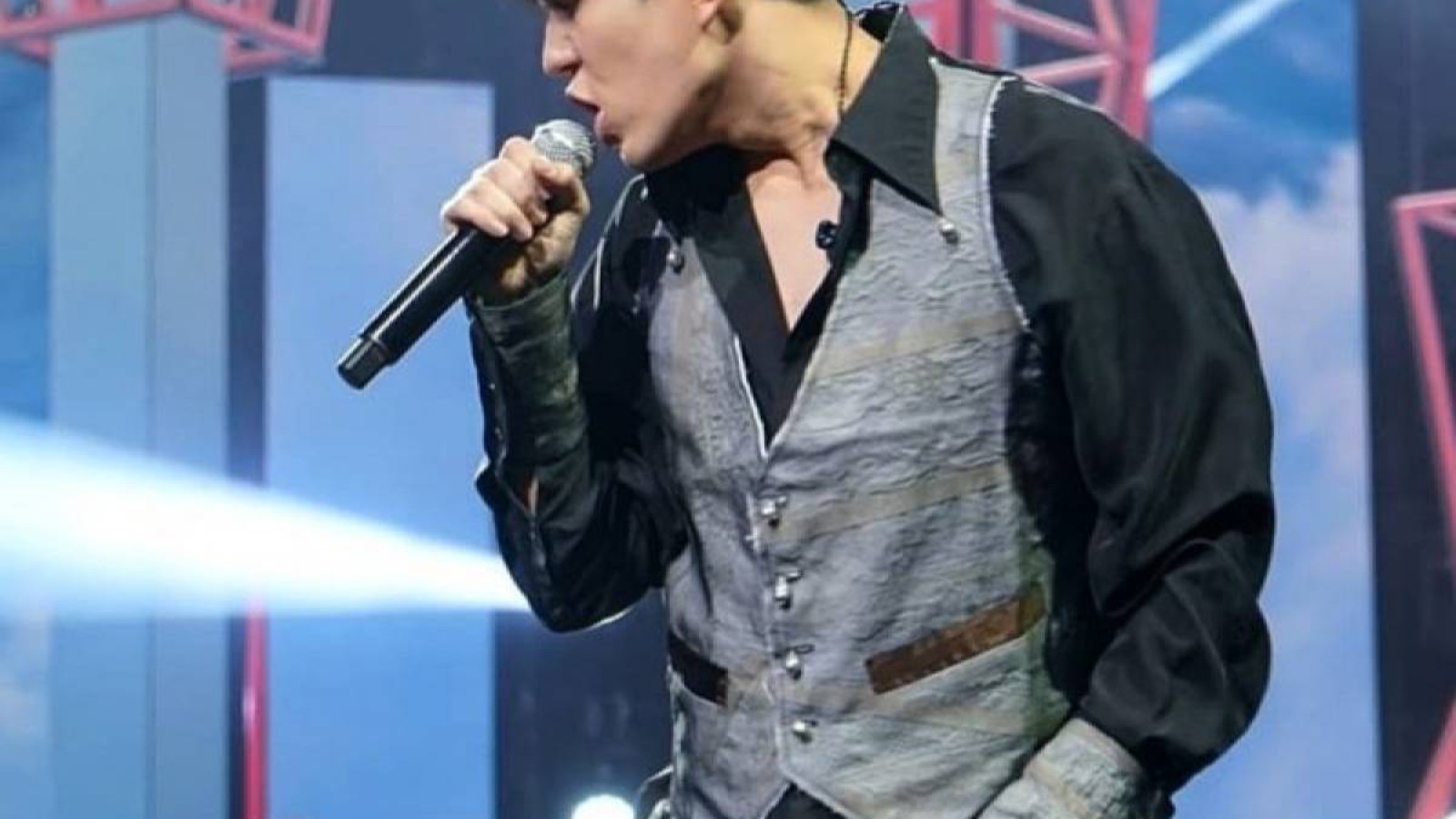 Димаштың онлайн концерттін әлемнің 100-ден астам елі тамашалады.