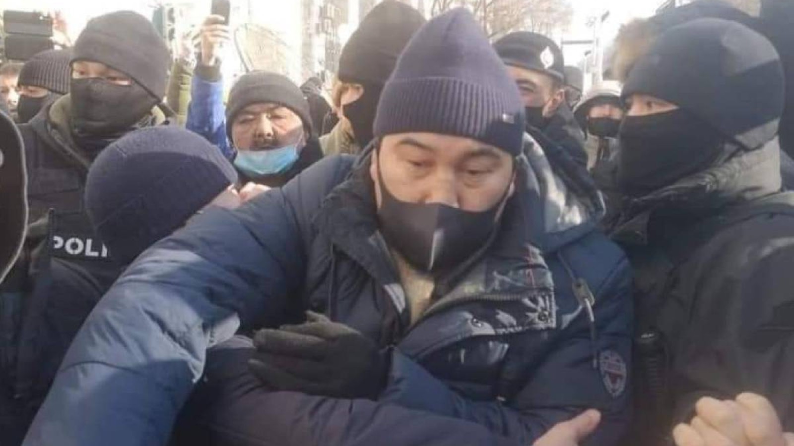 Жанболаттың Ермаханға айтқаны: Халықтан кешірім сұра!.