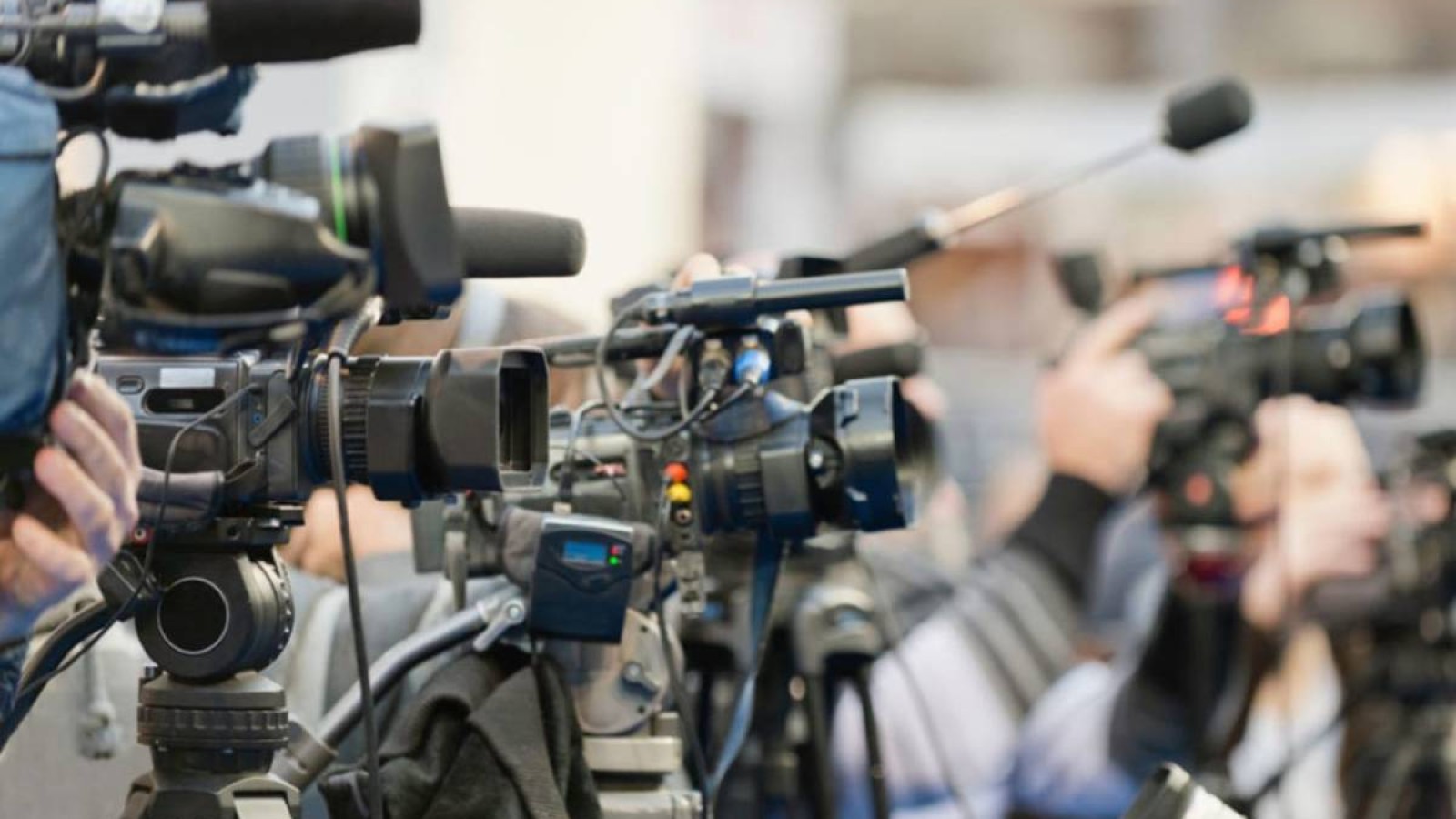 САЙЛАУ: ЖУРНАЛИСТЕР НЕ ДЕЙДІ?.