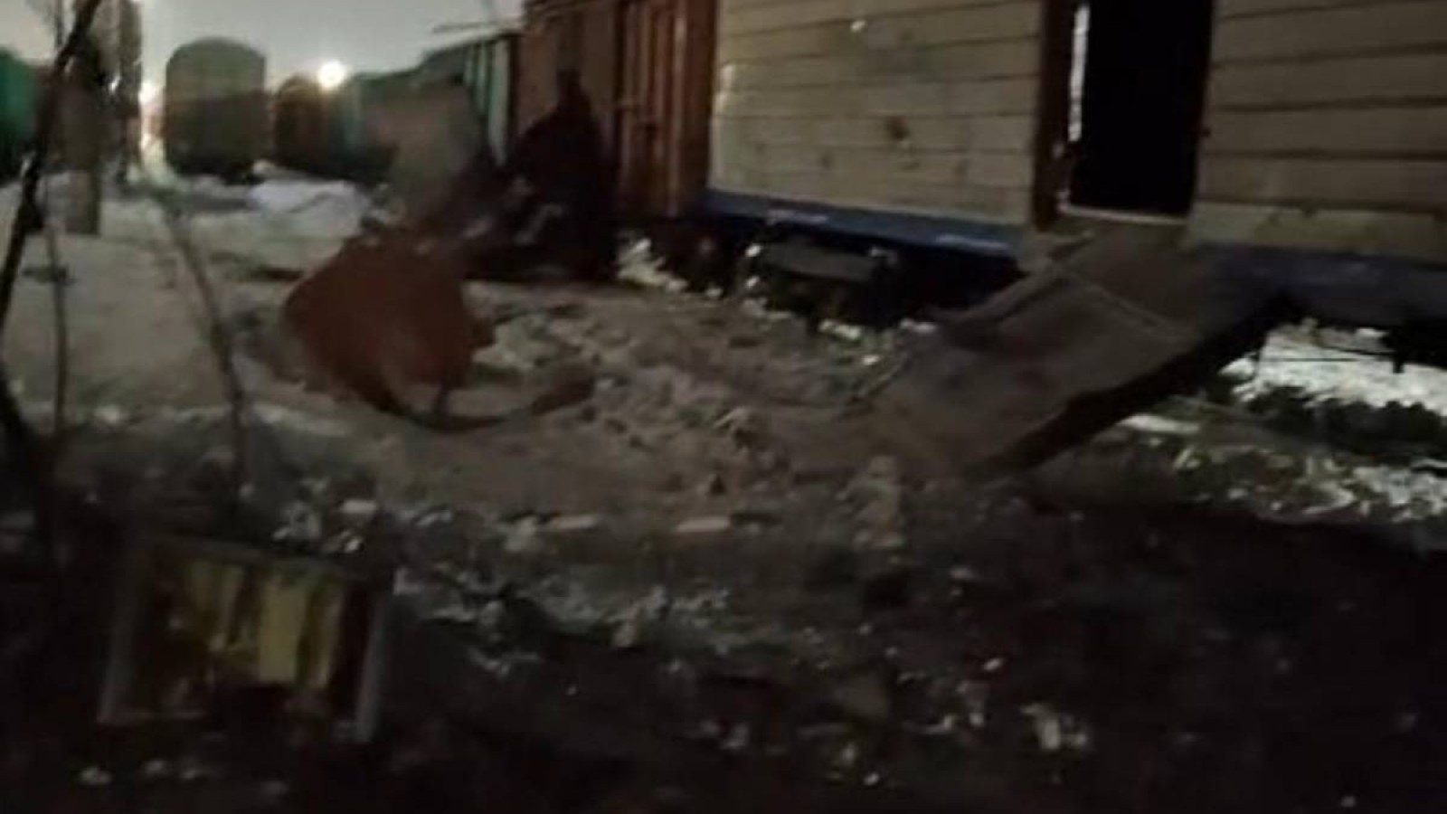 Астанада жүк пойызының контейнерінде жарылыс болды.