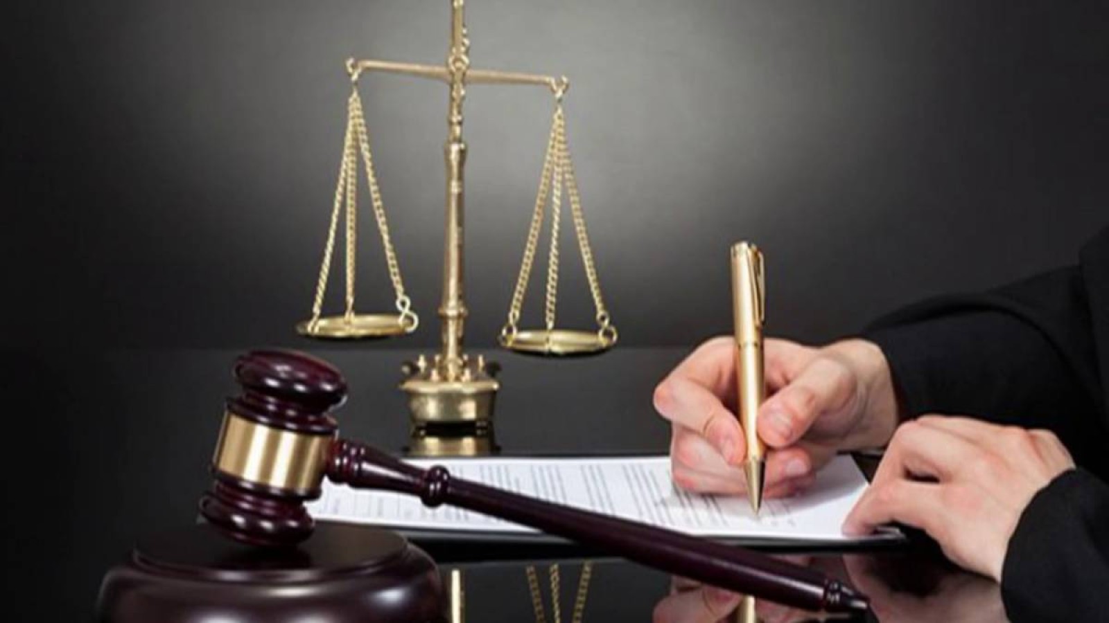 Алматыда жеке сот орындаушысы мемлекеттік лицензиясынан айырылды – Прокуратура.