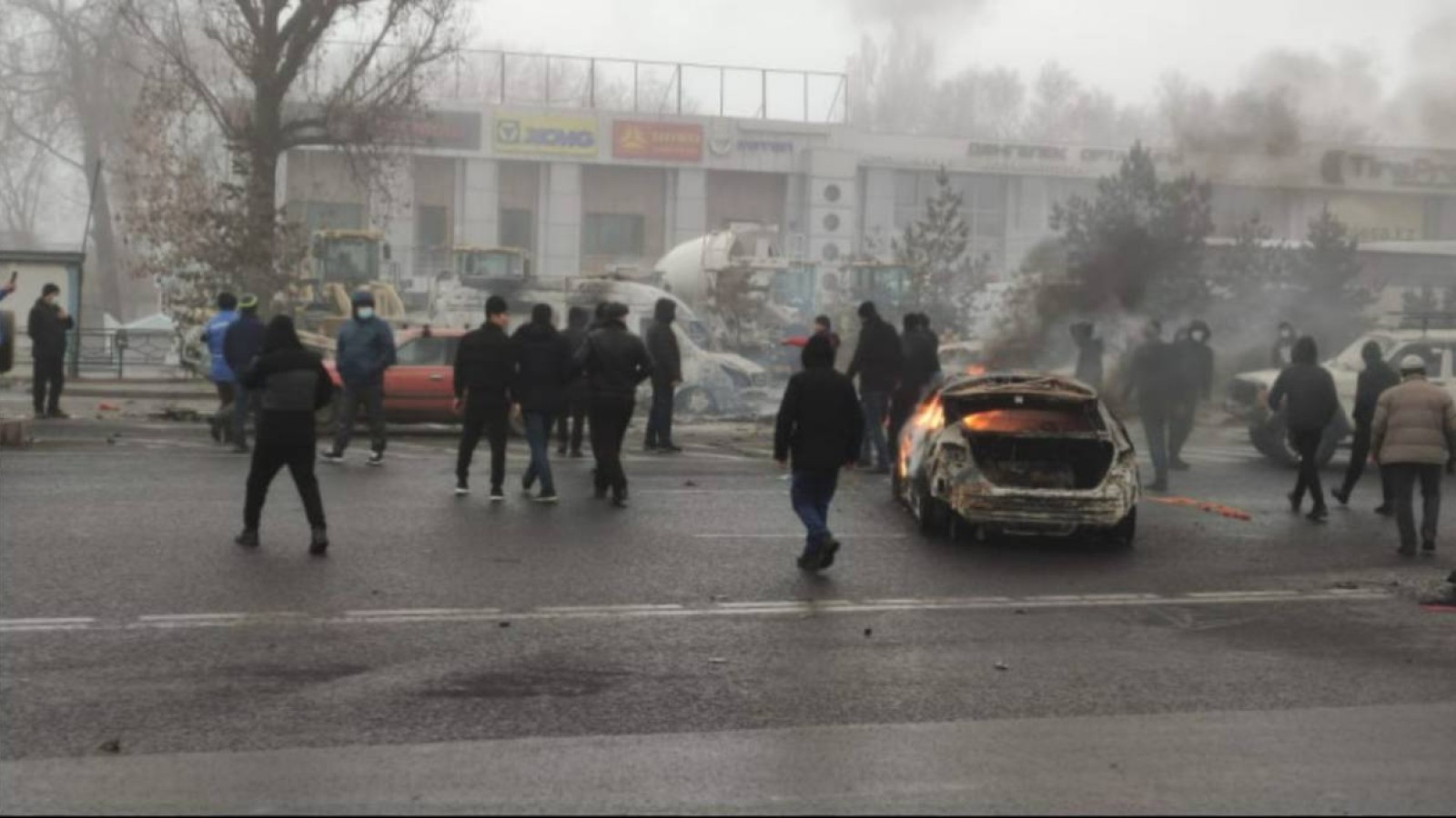 Дулат Исабеков: Үлкен цифрдан кебек пенен ұнды ажырата білейік.