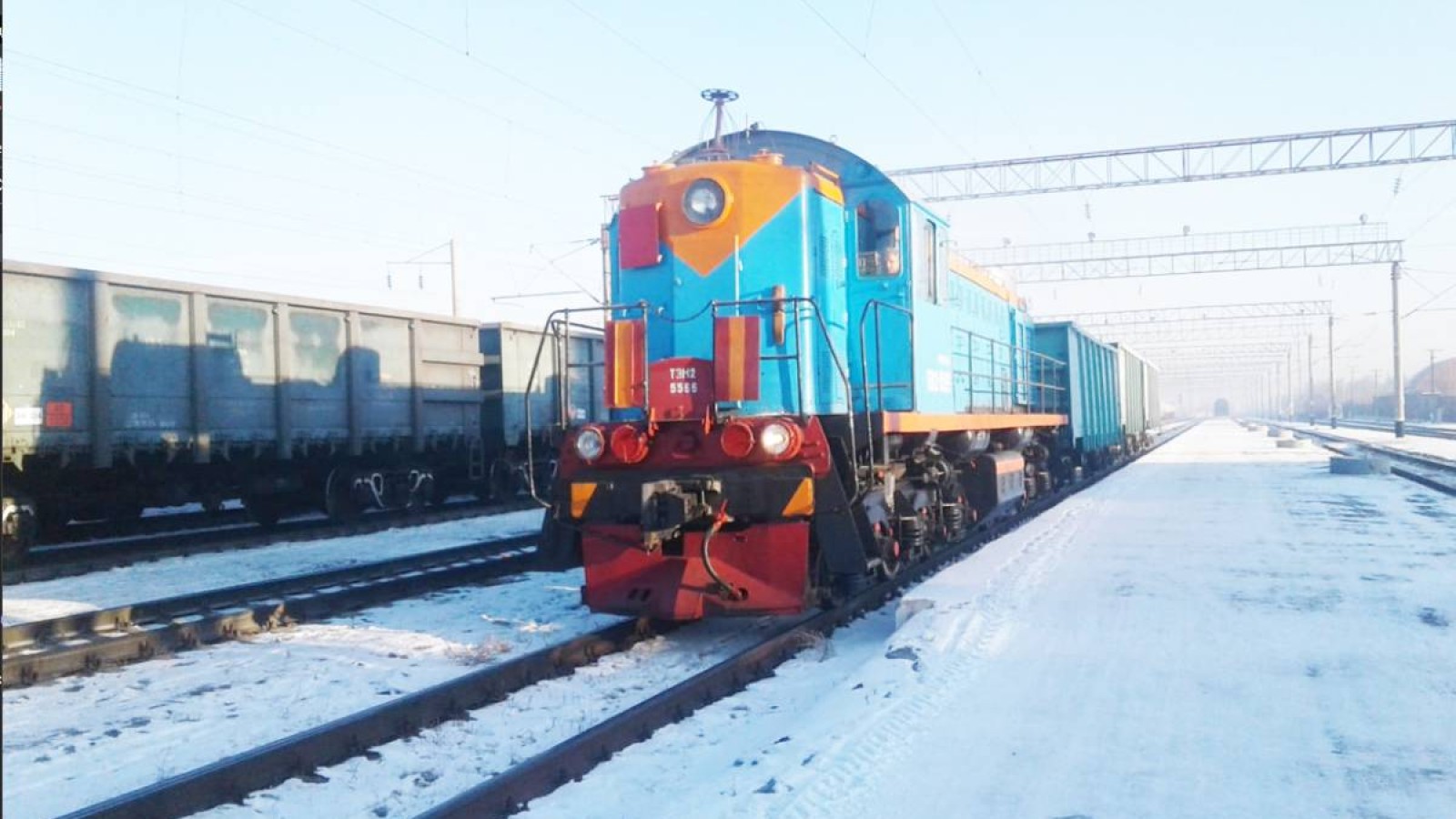 Қарағанды облысында пойыздың вагоны рельстен шығып кетті.