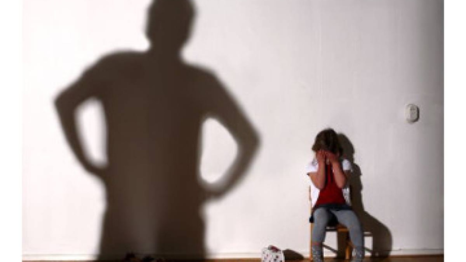 Шымкентте «9 жастағы қызды зорлаған» күдіктіні іздеп жатыр.