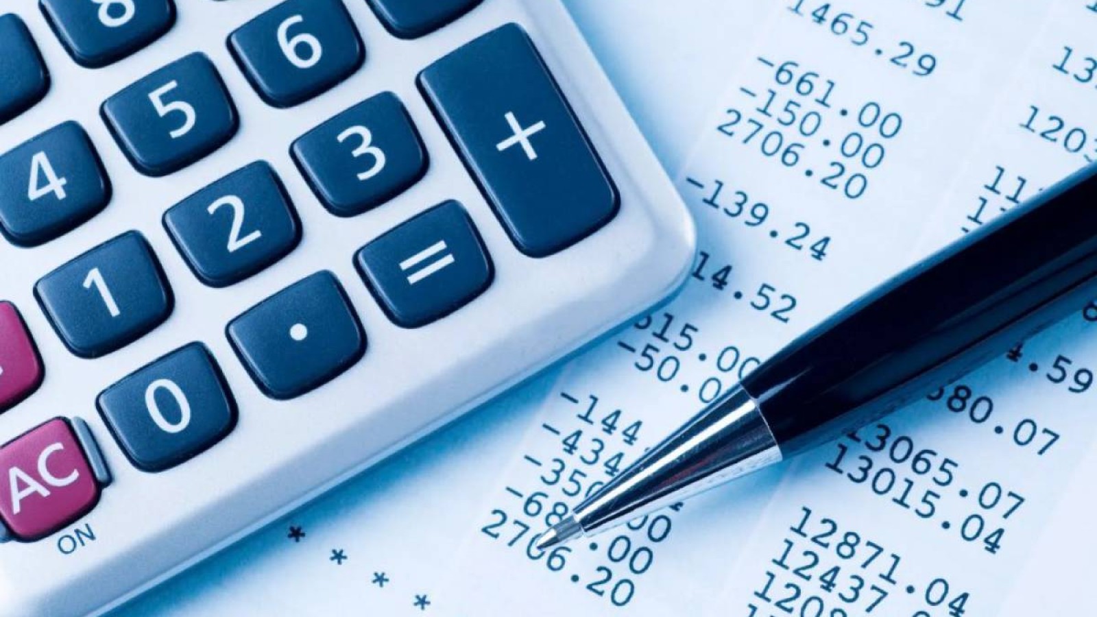 Атбасарда тарифті заңсыз өсірген монополист жазаланды.