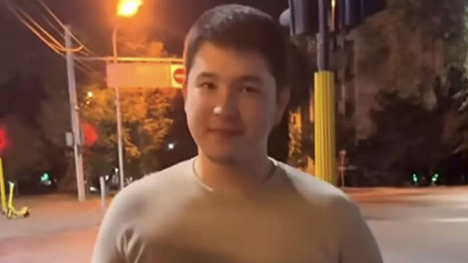 Дәулет Түрлыхановтың ұлы 1,5 жыл түрме жазасына кесілді.