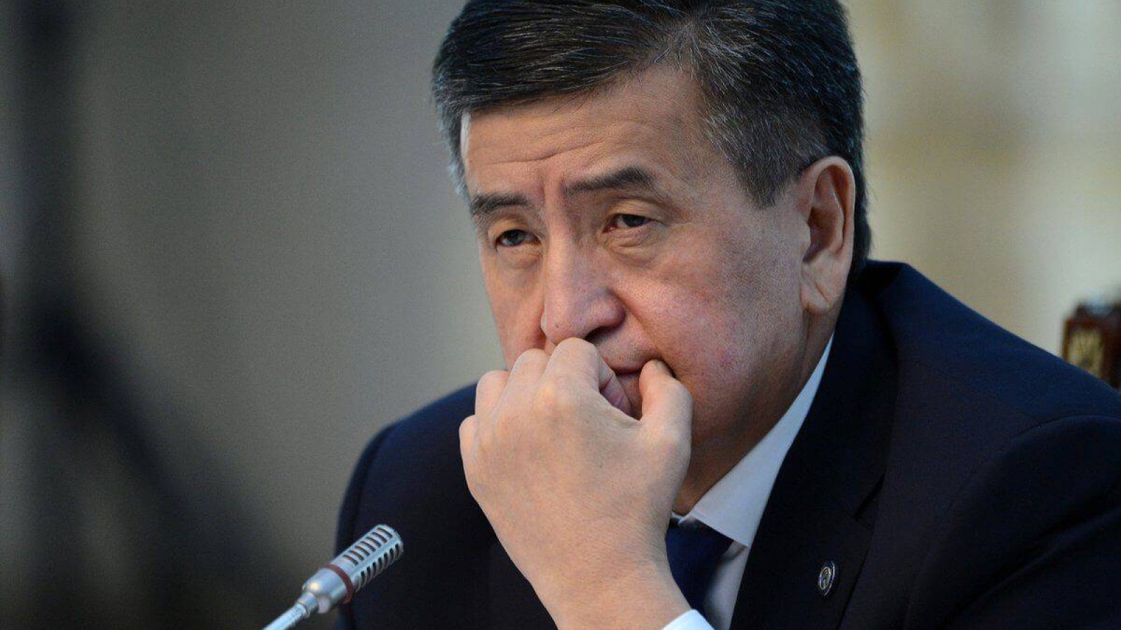 Жээнбеков өз еркімен кете ме, әлде импичмент жариялана ма?.