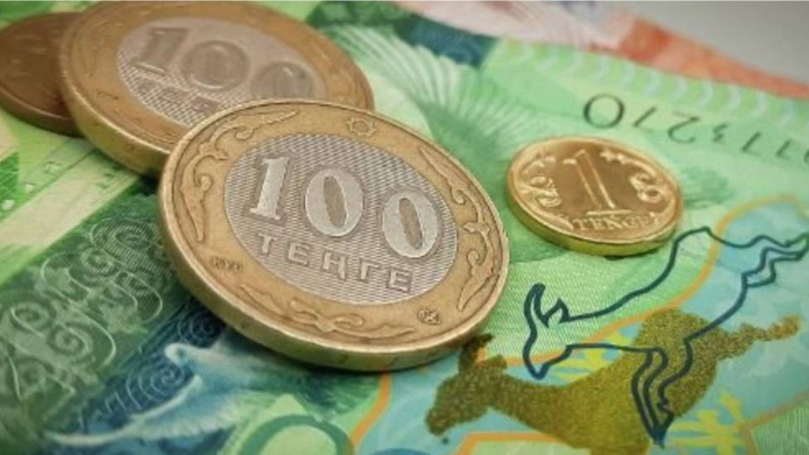 «Қаражат зейнетақы қорының меншігі емес»: Перуашев шектік соманың өсуіне шүйлікті.