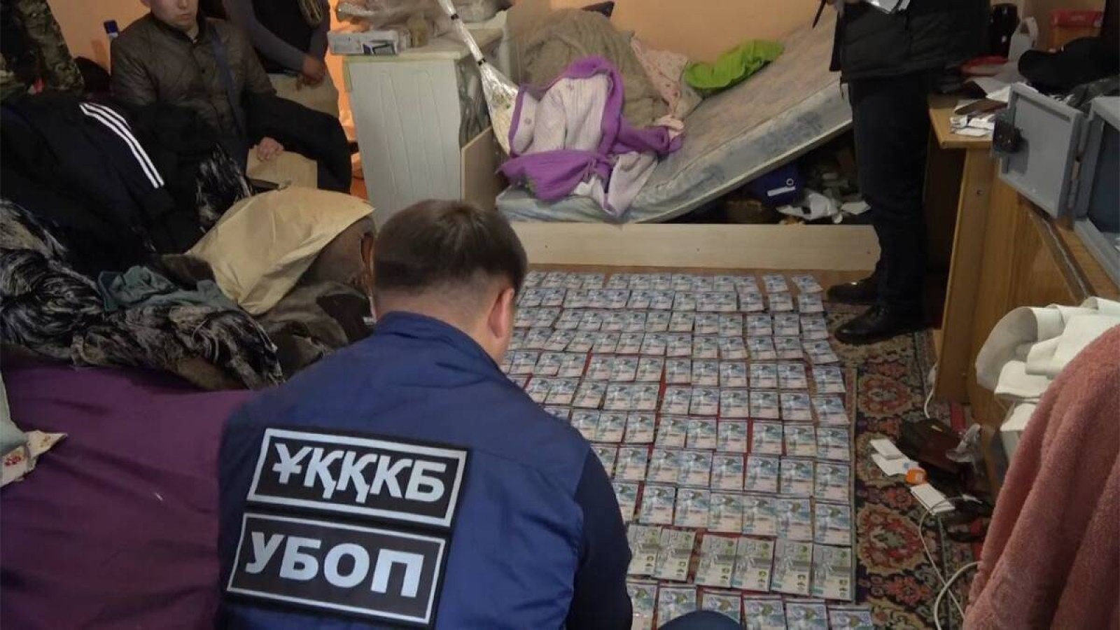 Алаяқ риелторлар ұсталды.