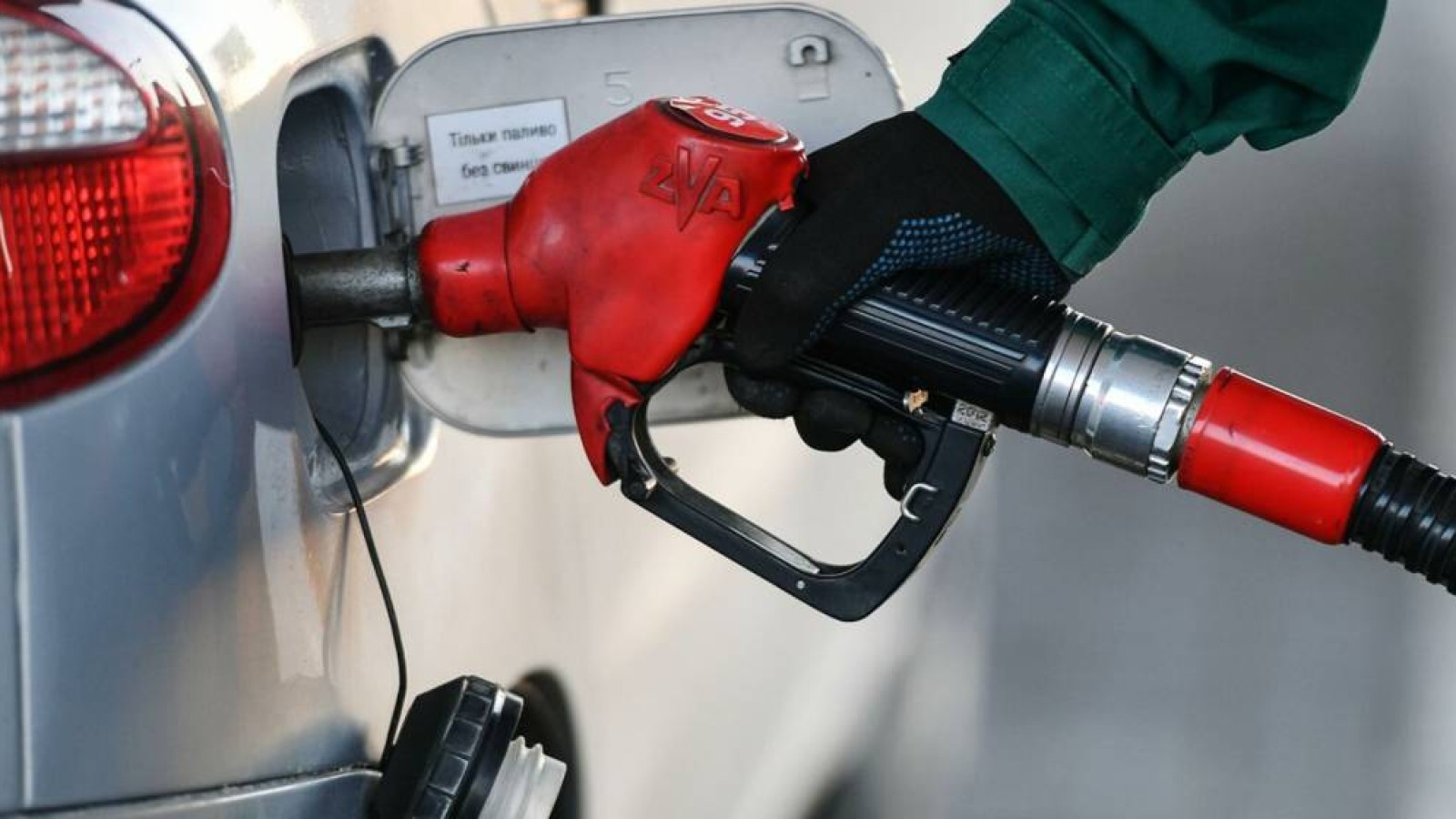 Мағзұм Мырзағалиев жанармай бағасын тұрақтандыра алмай отыр.