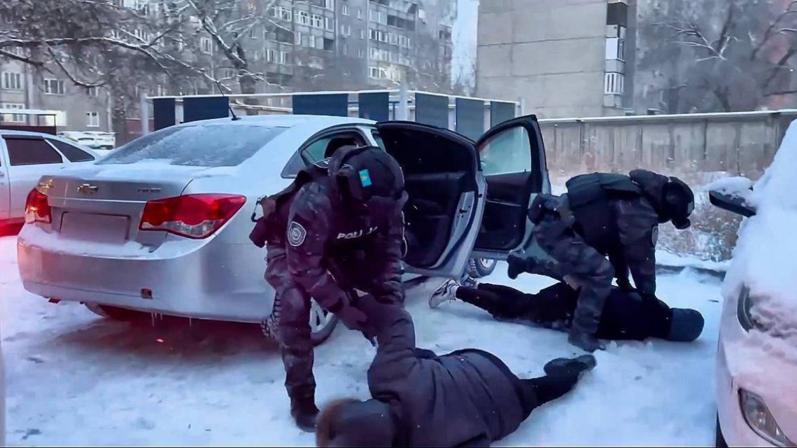 Семейде пәтер ұрылары ұсталды.