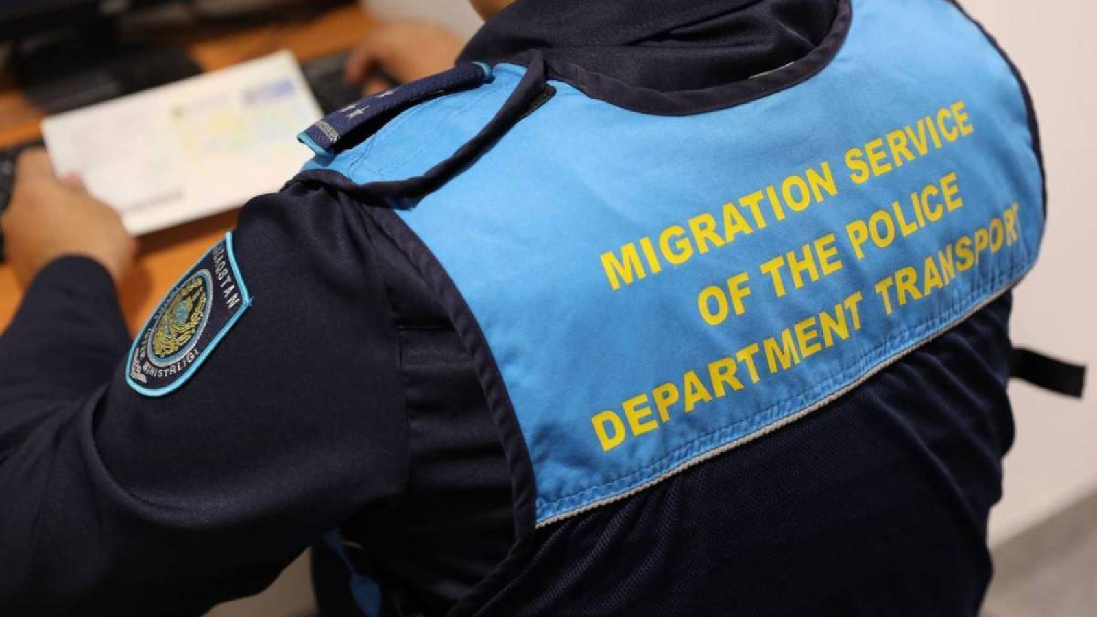 Қос азаматтығы бар үш шетелдік елден шығарылды.