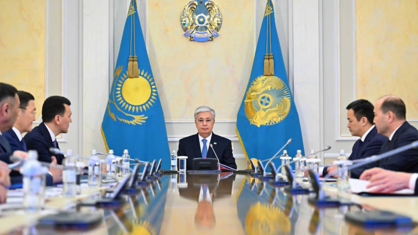 Мемлекет басшысы Қауіпсіздік Кеңесінің шұғыл отырысын өткізді.