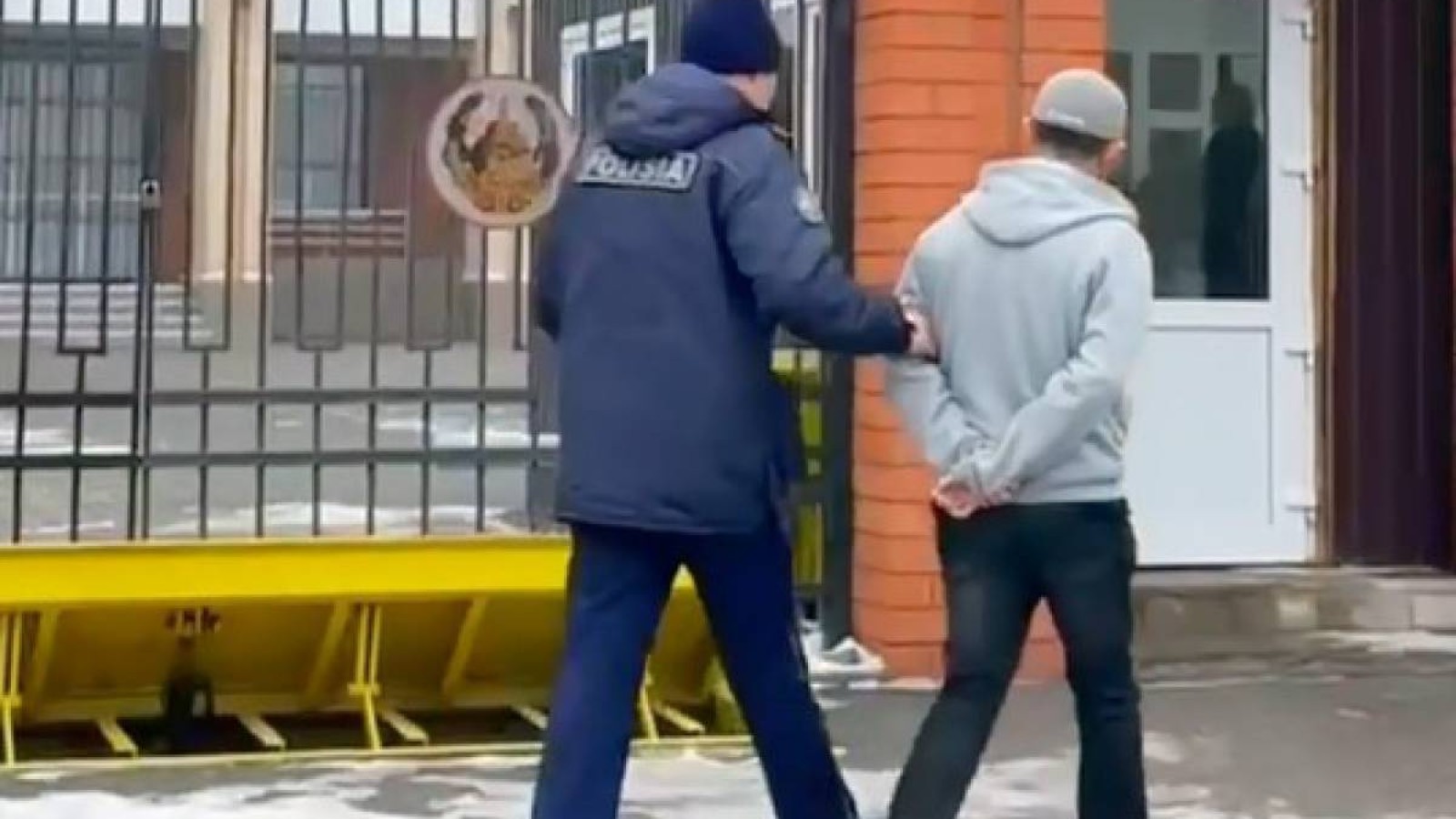 Қостанай облысында итке пышақ сұққан ер адам ұсталды.