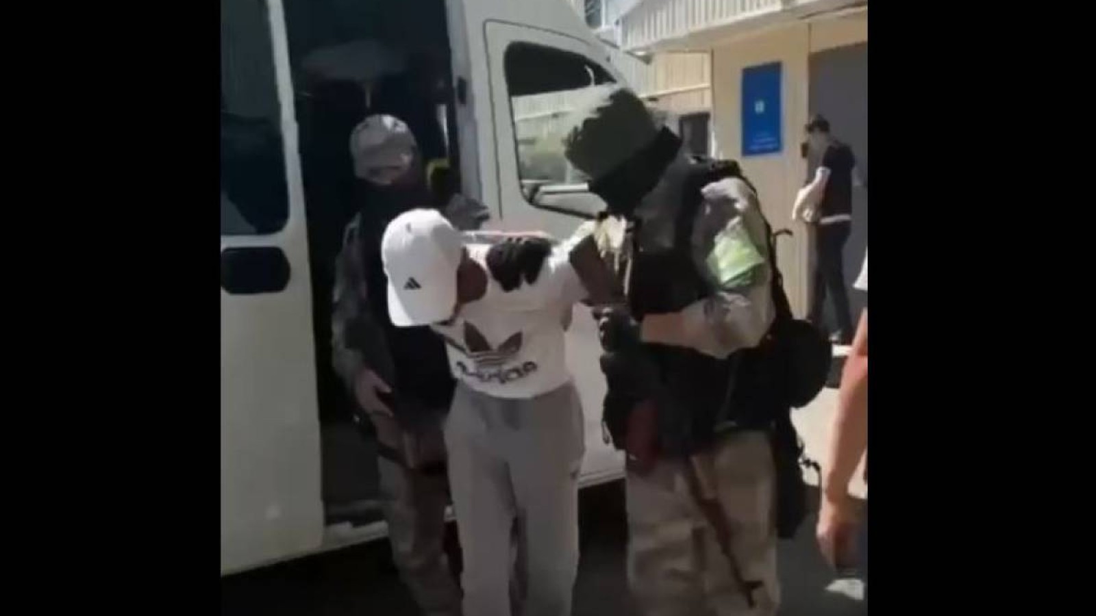 Ақтөбе облысында ақша бопсалаған күдіктілер ұсталды.