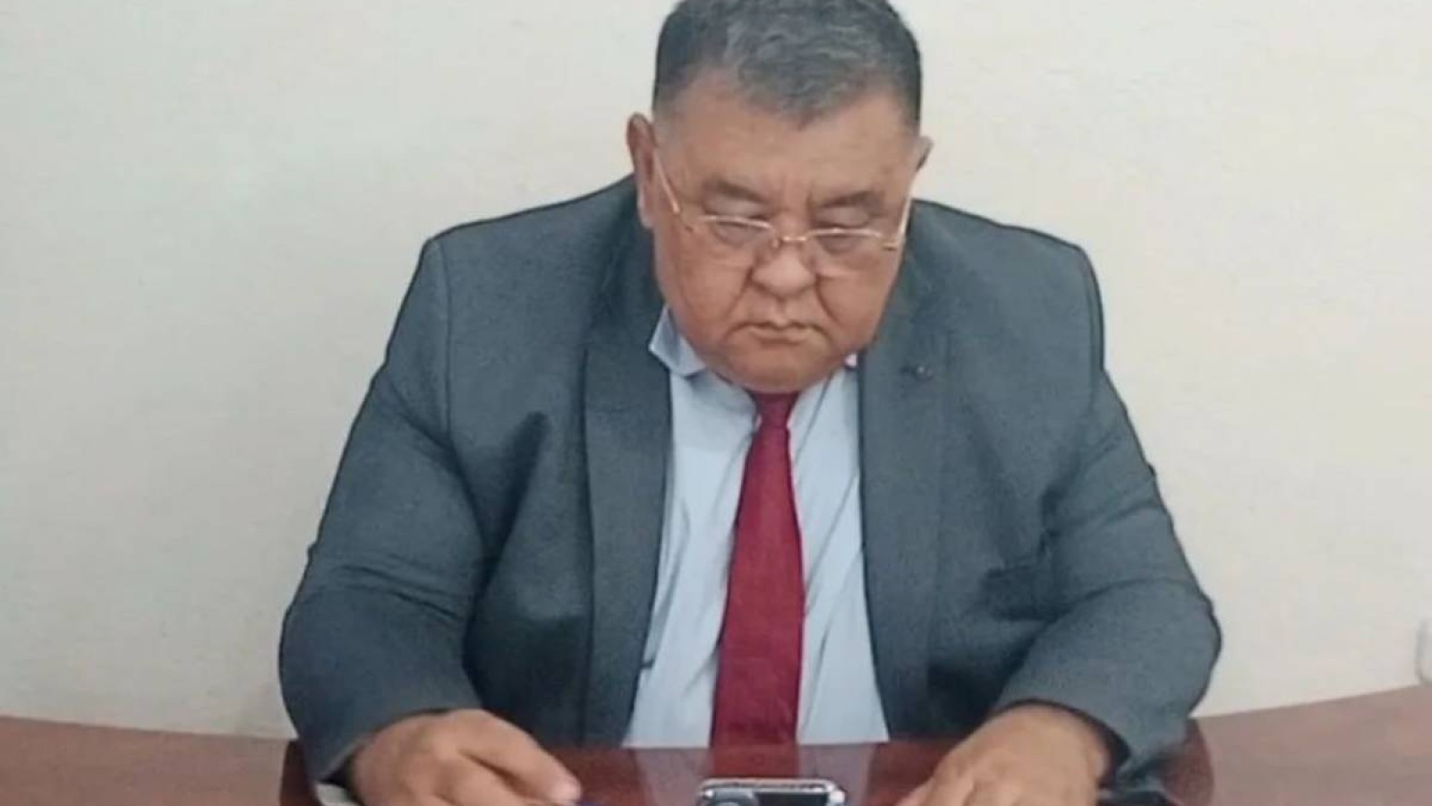 ШҚО экология департаментінің басшысы сыбайлас жемқорлыққа қатысы бар деген күдікке ілінді.