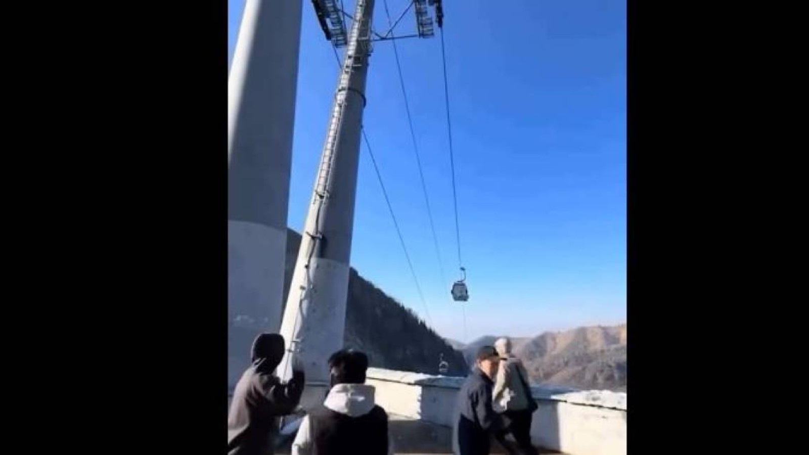 Тас лақтырған жастар жазасыз қалмайды – Шымбұлақ басшылығы.