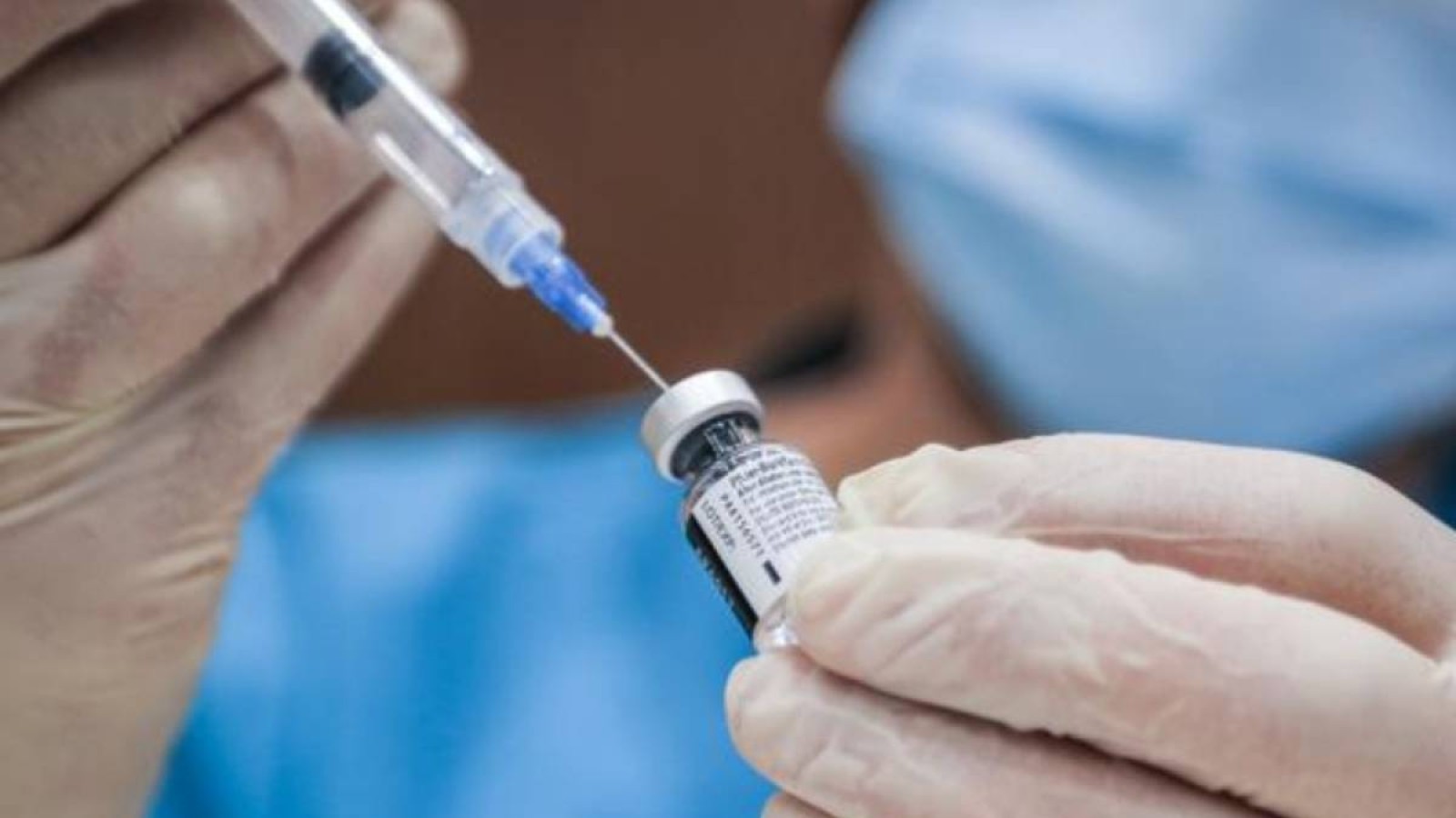 Елордада 200 мыңға жуық адам вакцинаның алғашқы дозасын алды.