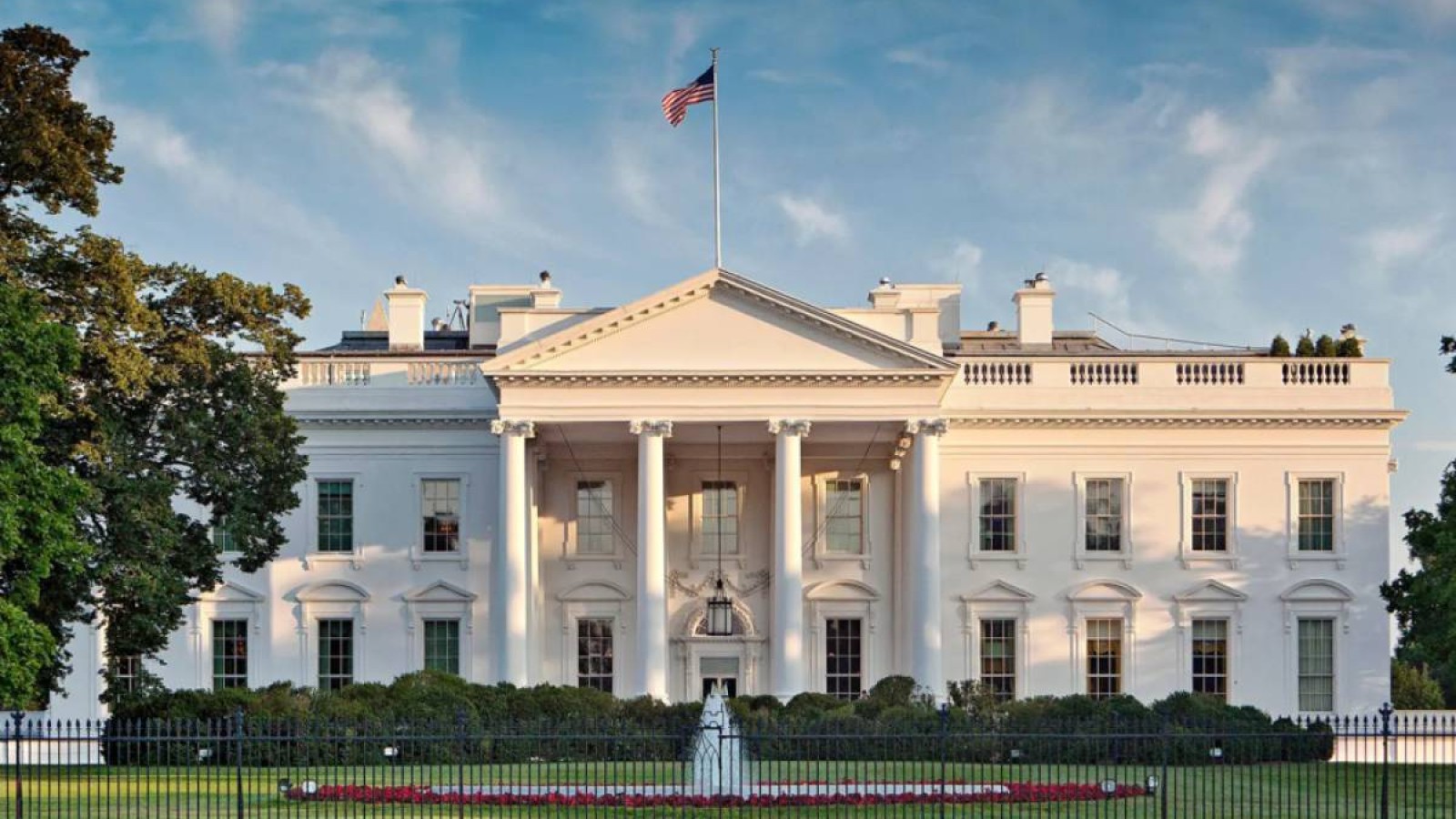 Ақ үй: Біз теракт болатынын білмедік, терактіге Украинаның қатысы туралы ақпарат жоқ.