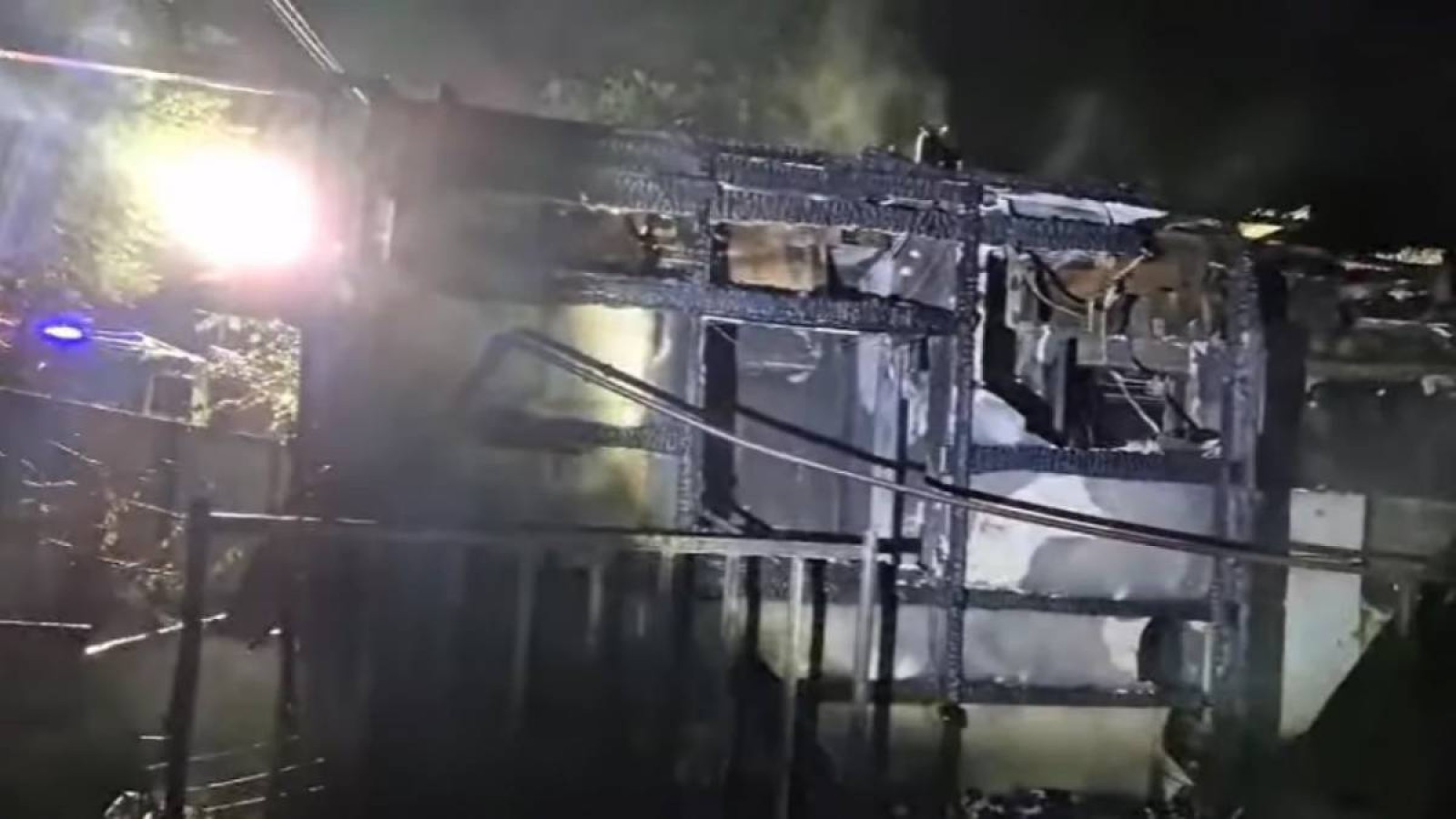 Талғардағы марқұм Шерзаттың үйі өртеніп кетті.