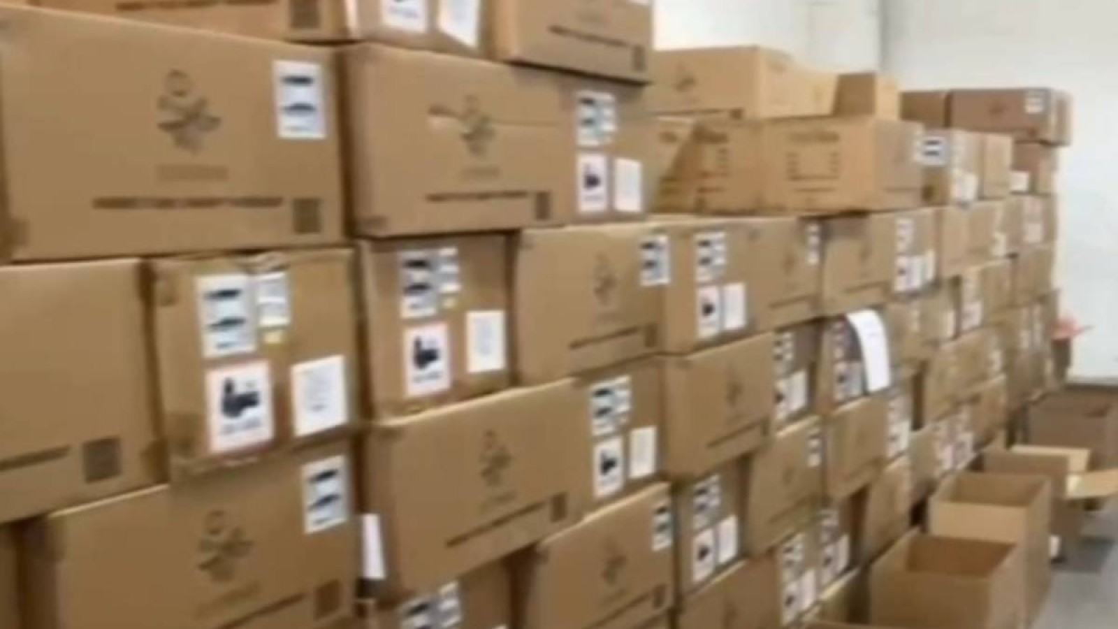 Электронды темекіні ірі мөлшерде сатқандарға сот үкімі шықты .