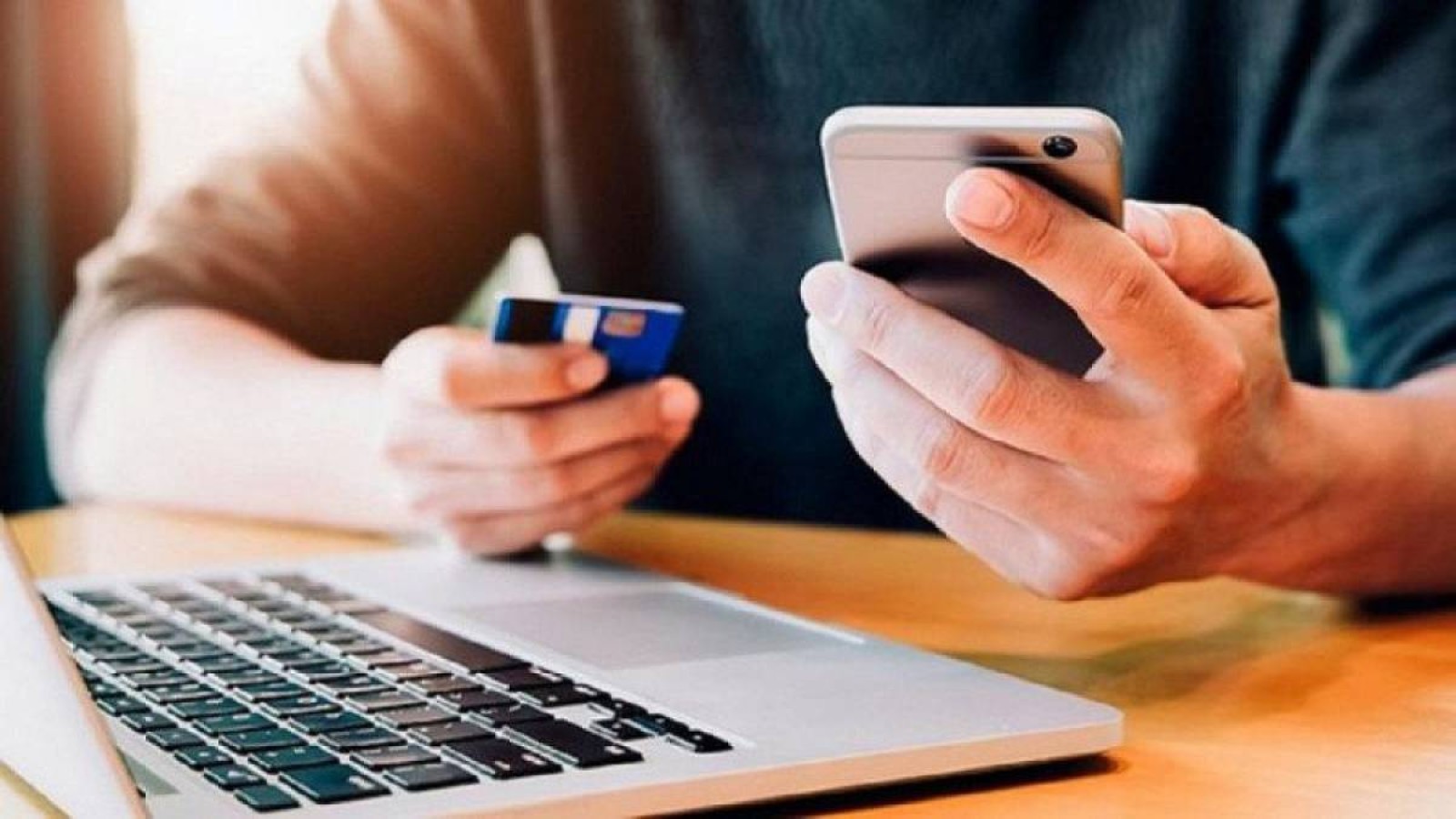 Антикор алаяқтық фактілерімен сотталғандардың тізімін жариялады.