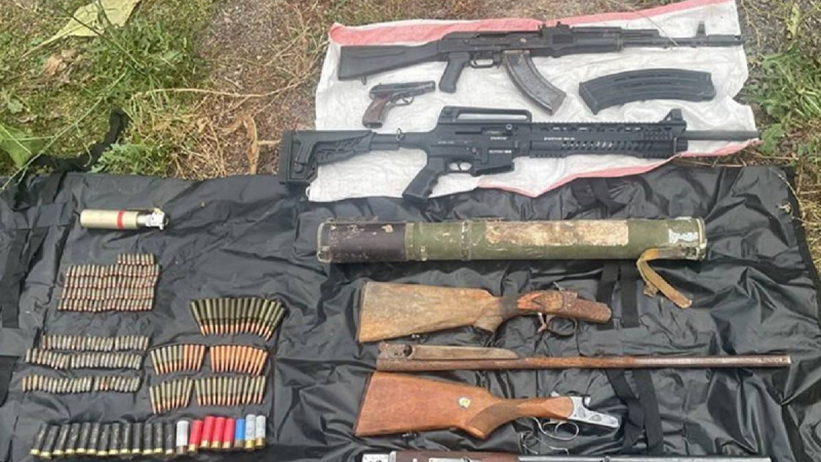 Қаңтар оқиғасы кезінде қолды болған қарулар Щучинсктен табылды.