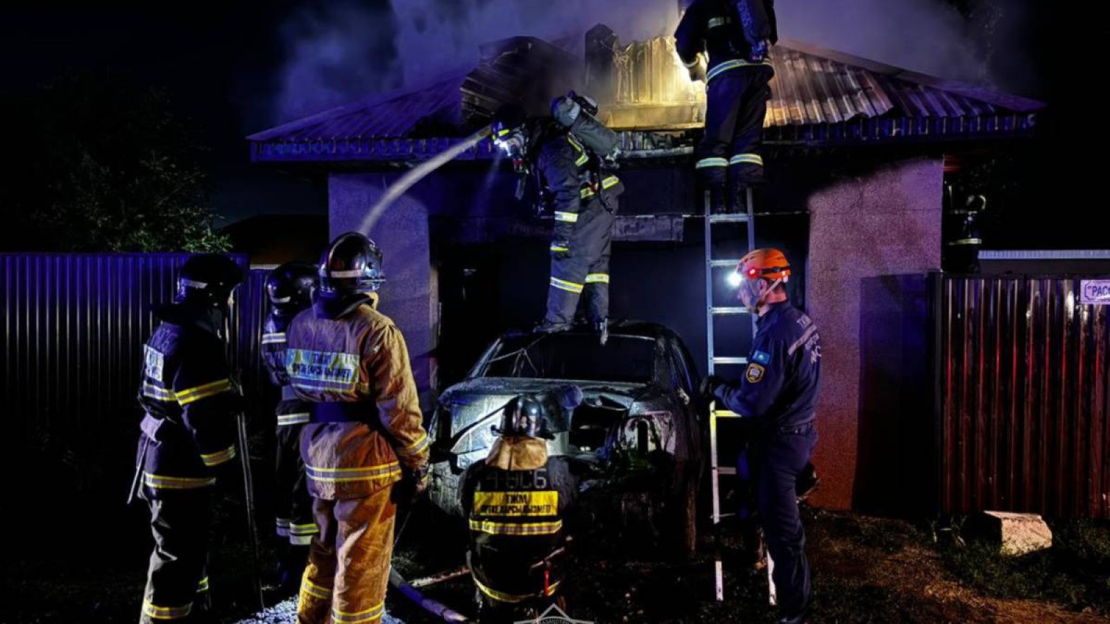 Ақтөбе облысында 10 жасар қыз көлікте тірідей өртеніп кетті.