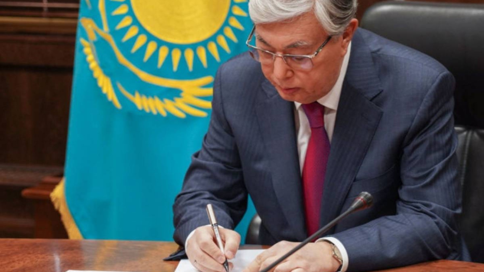 Армения, Швеция және Бразилияға елшілер тағайындалды.