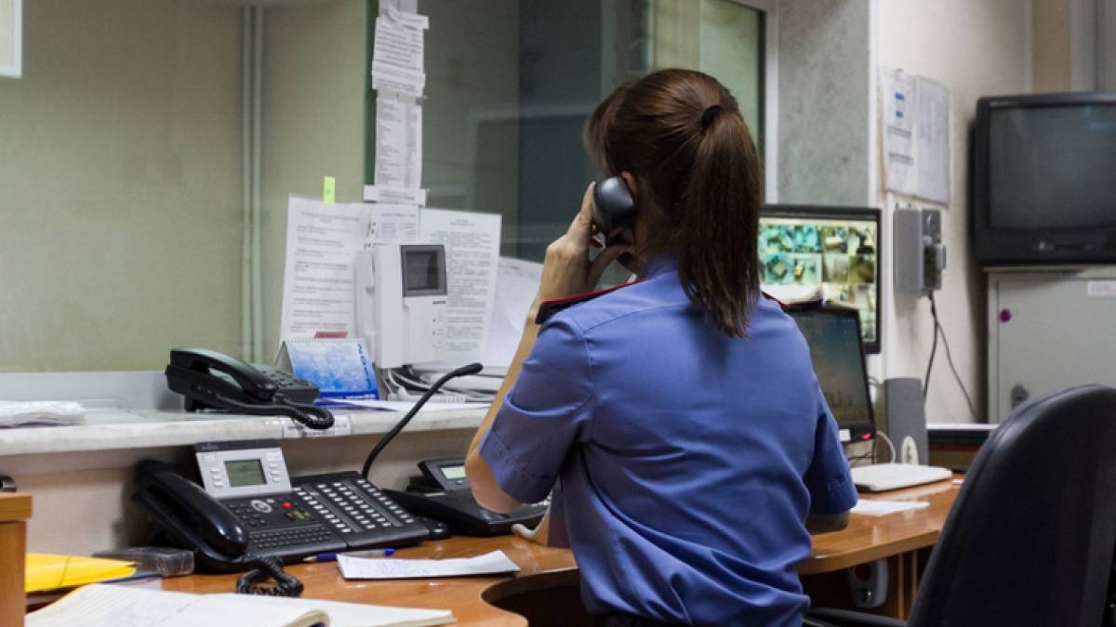 «102» арнасының операторын балағаттаған семейлік жауапкершілікке тартылды.