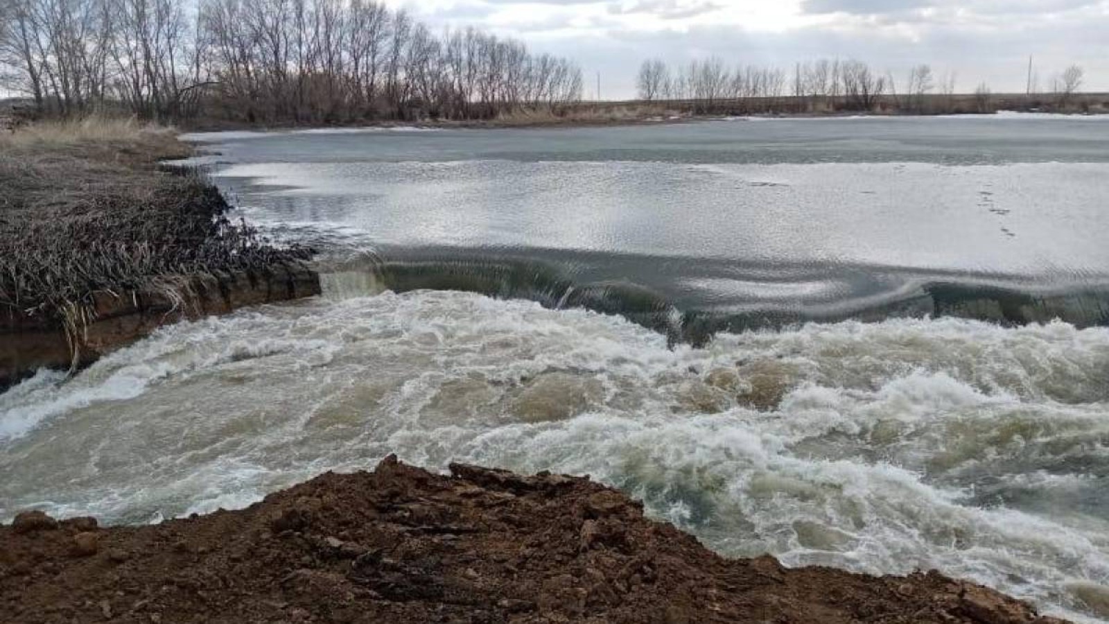 Әйтеке би ауданындағы бөгеттің бұзылуы бойынша қылмыстық істі тіркелді.