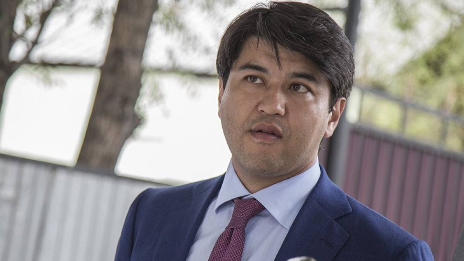 Бишімбаев кінәсін мойындамай, сотты алқабилердің қатысуымен қарауды талап етті.