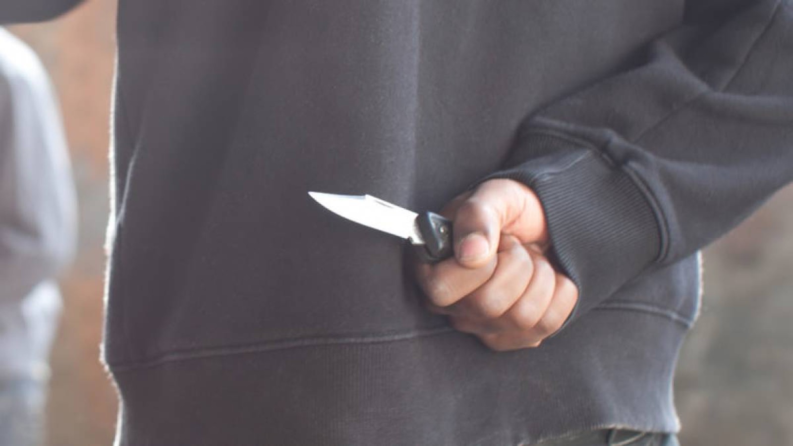 Павлодарда оқушы сыныптасы мен мұғалімін пышақтап тастады.