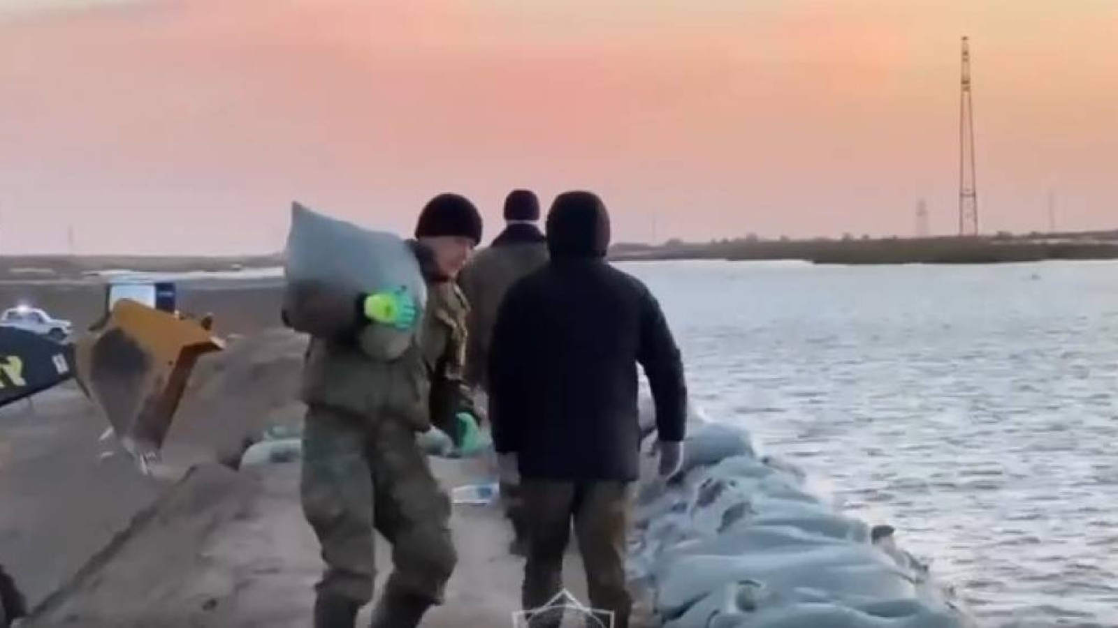 Жайық өзеніндегі су деңгейі көтерілуде.