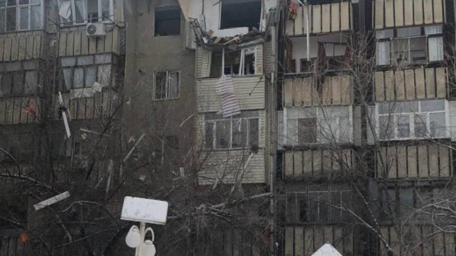 Қаскелеңдегі жарылыста екі адам қаза тауып, алтауы жарақат алды.