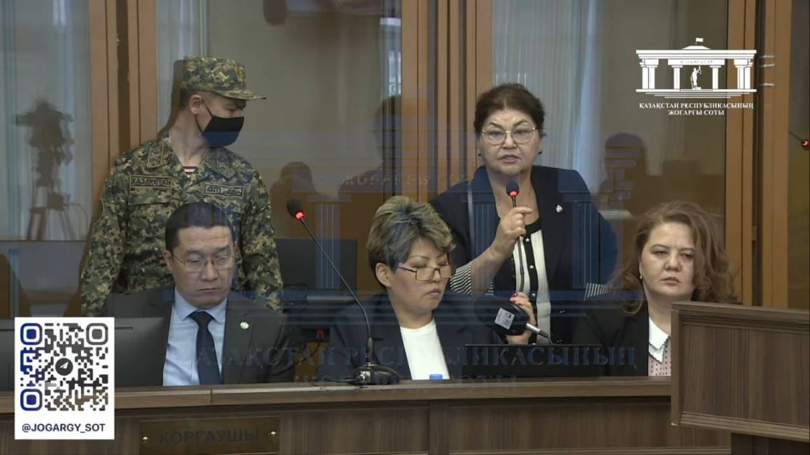 Сотта Бишімбаевтың анасы сөйледі.