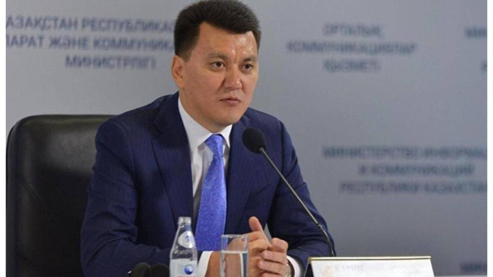 Мемлекеттік хатшы тұрмыстық зорлық-зомбылық жөніндегі заңға қатысты пікір білдірді.