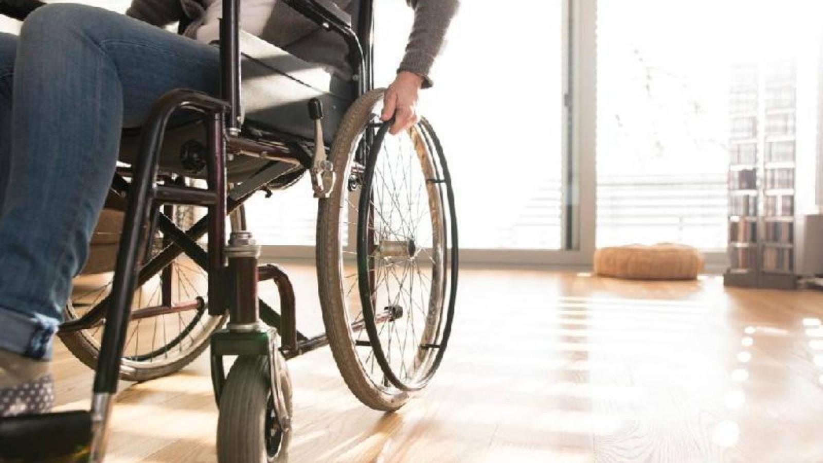 Оралда мүгедектігі бар адамдарға бөлінген бюджет қаражаты талан-таражға салынған.