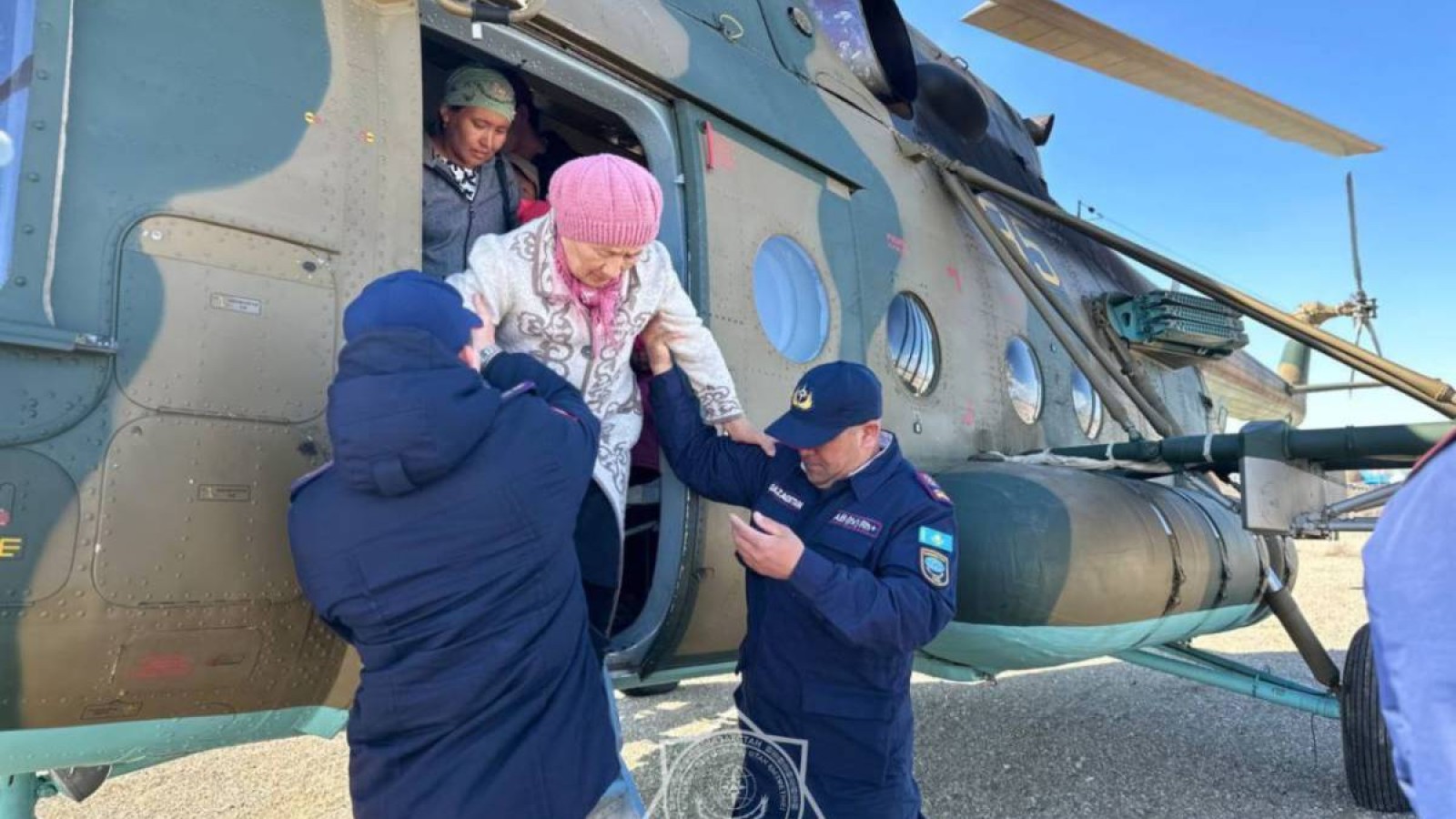 Су тасқыны басталғалы бері 100 мыңнан астам адам құтқарылды.