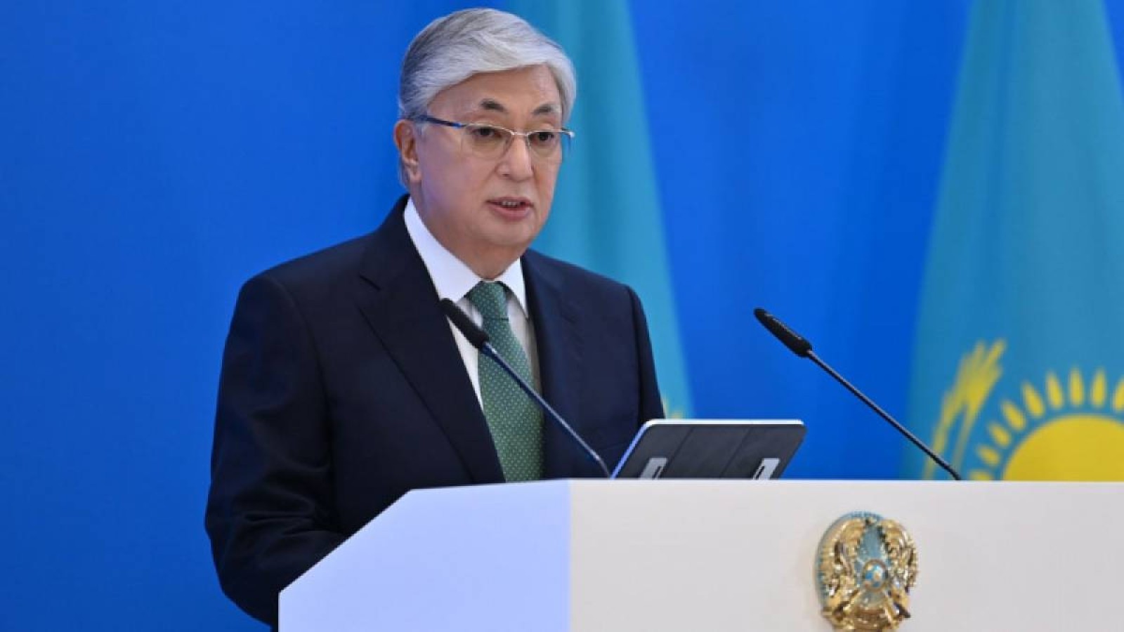 “AMANAT” партиясы президенттікке үміткер ретінде Қасым-Жомарт Тоқаевты ұсынды.