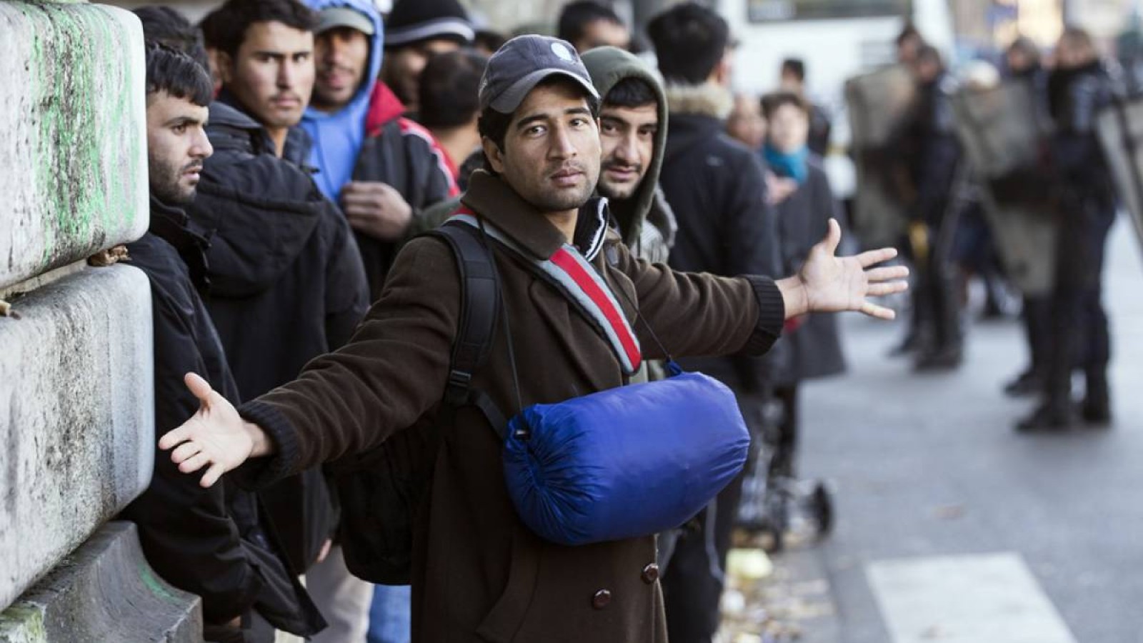 Мәскеудегі терактіден кейін Тәжікстан азаматтары Ресейден кетіп жатыр.