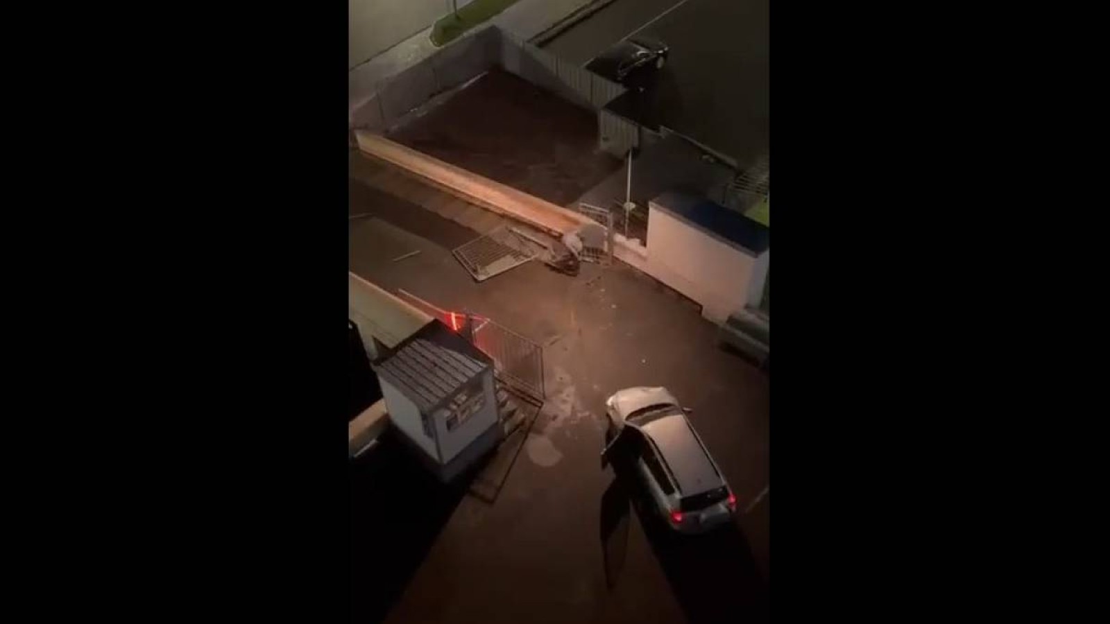 Күзетшіні ұрып өлтірген азамат терезеден секіріп өлмек болған.