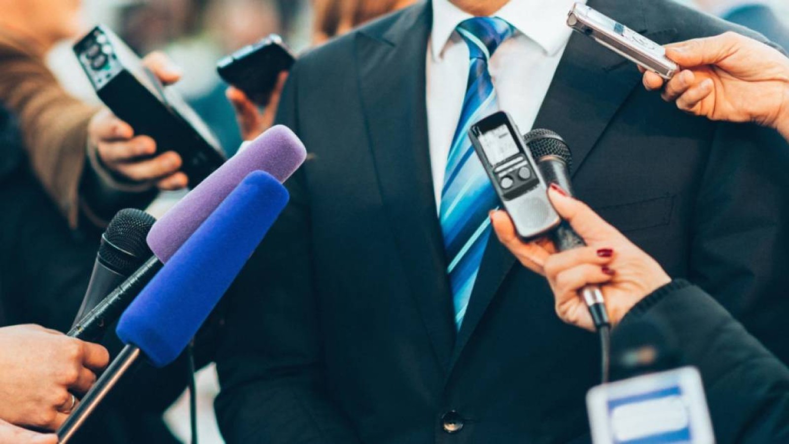 Журналистерге қастық жасаған 18 адам ұсталды.